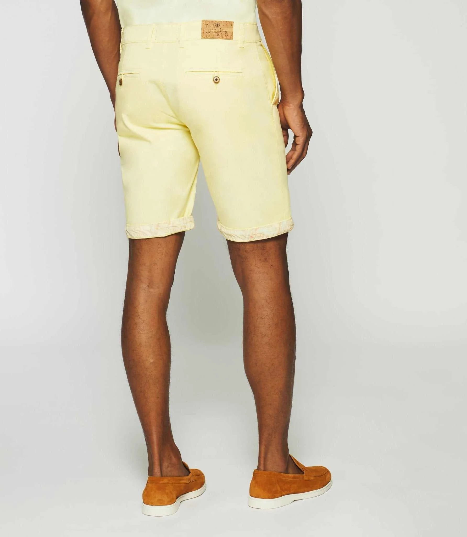 Bermuda en coton stretch jaune pale SLOWLY - Image 2