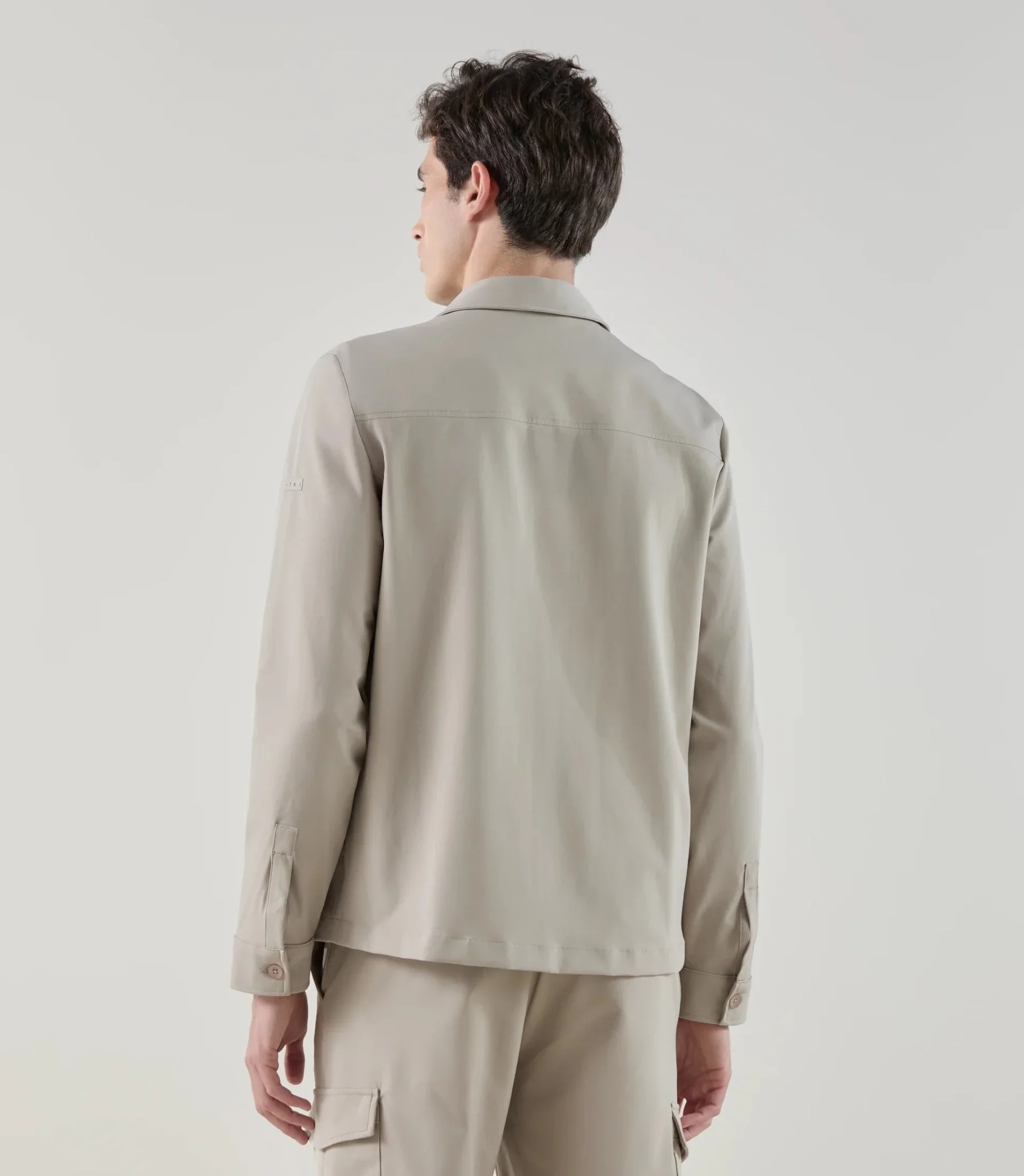 Blouson col chemise tissu technique beige - Image 3