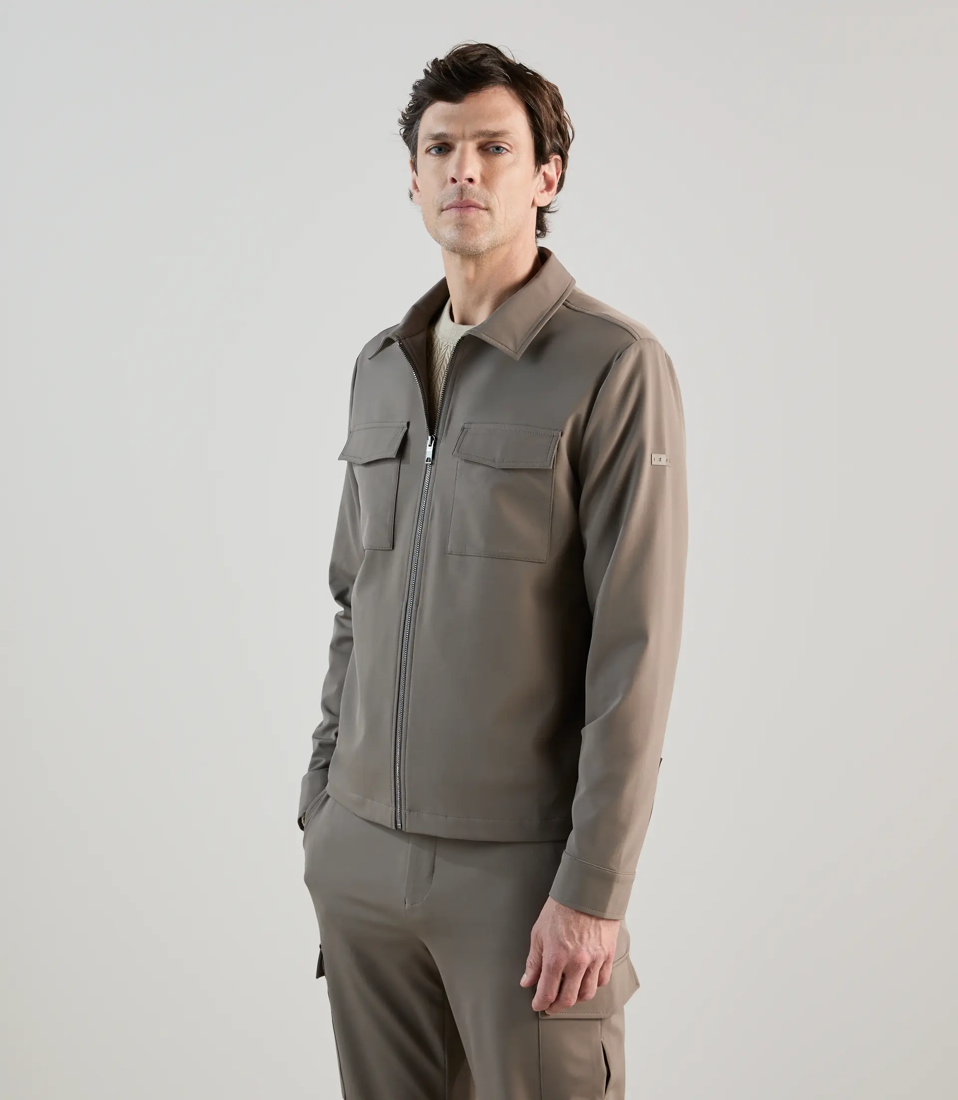 Blouson col chemise tissu technique taupe