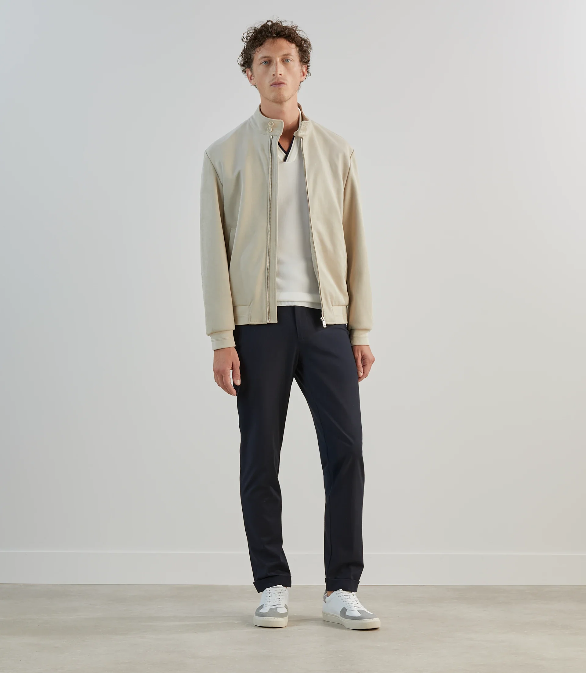 Blouson col montant en suède écru - Image 3