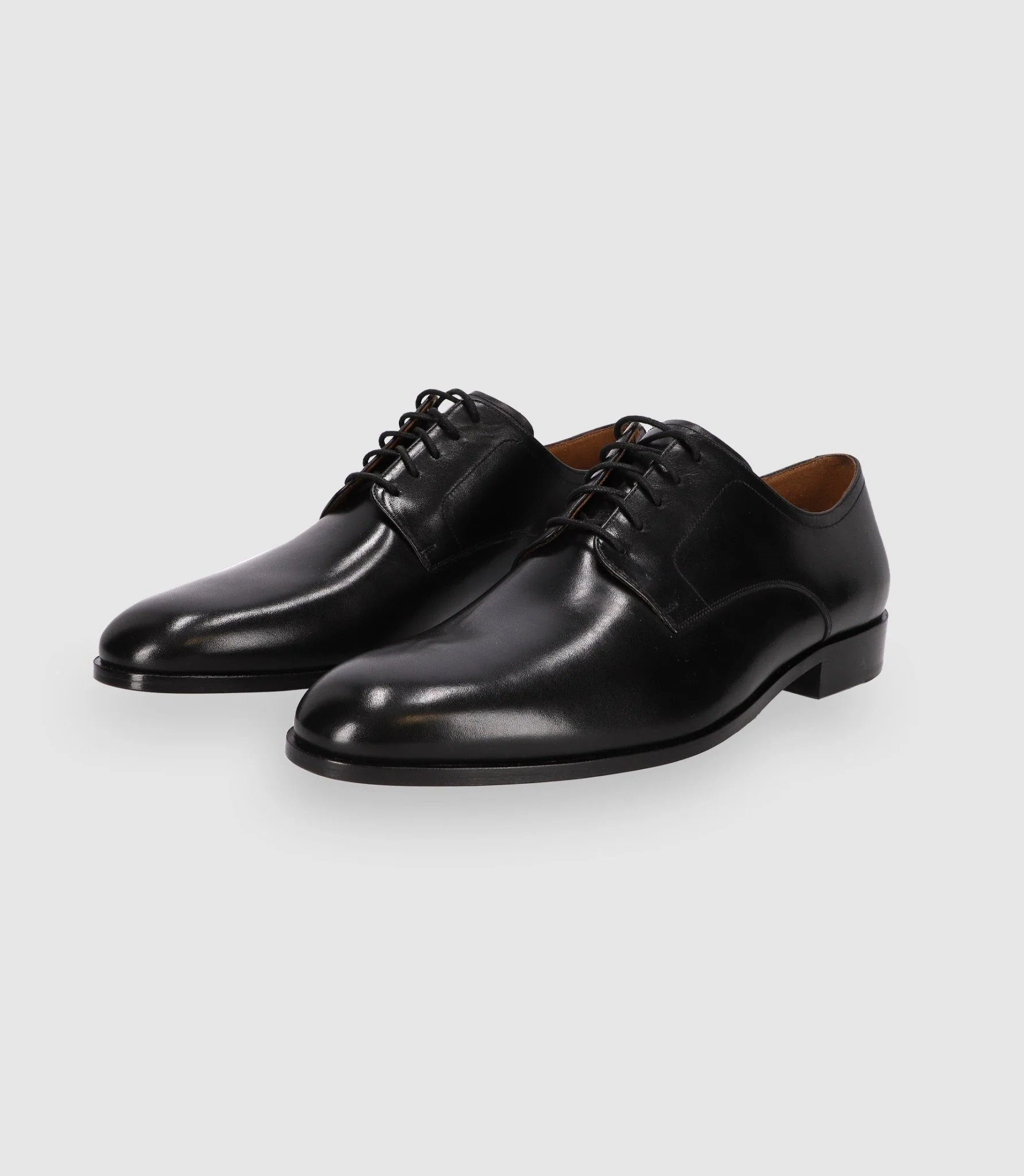 Chaussures derby en cuir noires - Image 3