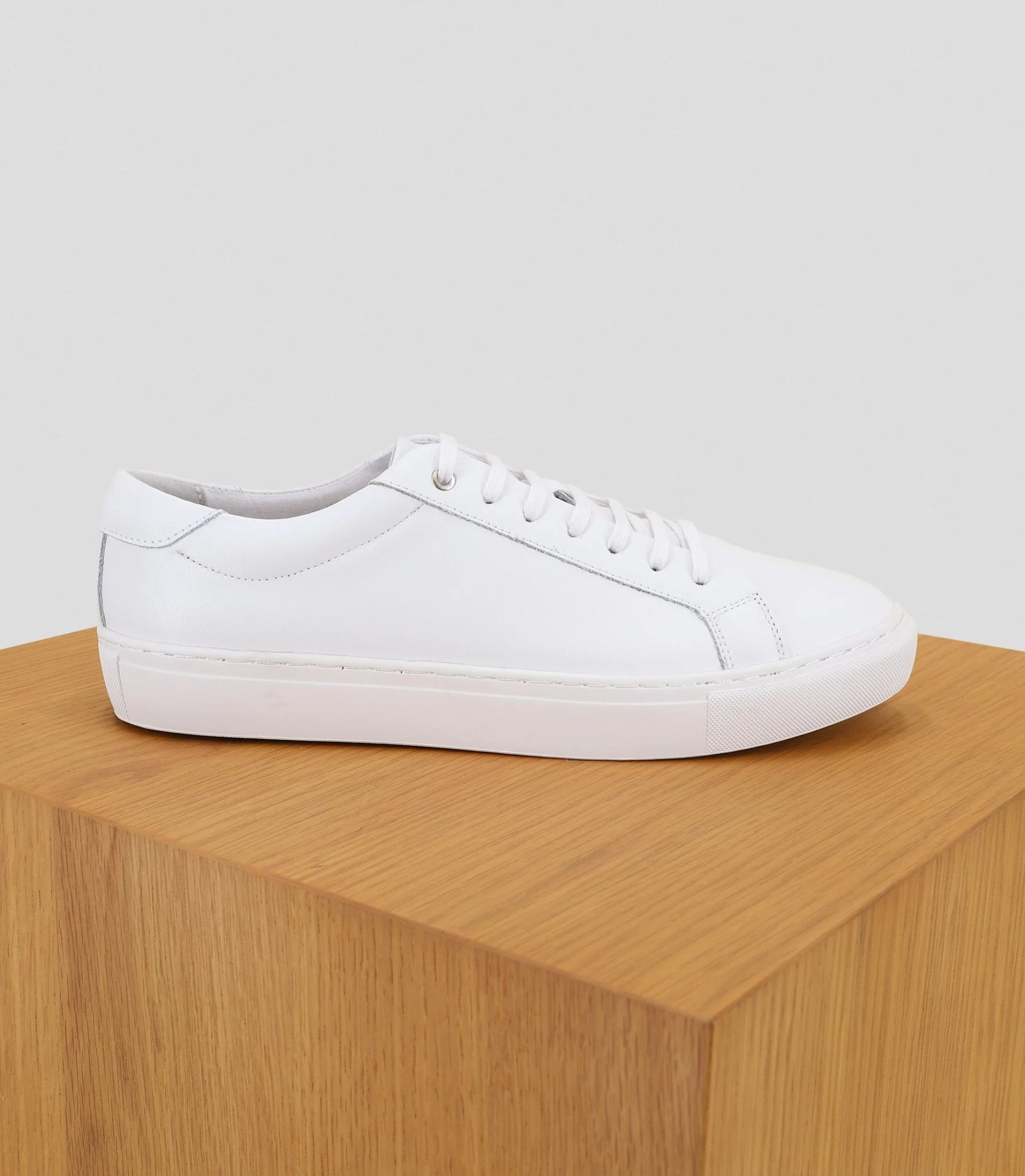 Chaussures baskets blanches - Image 3