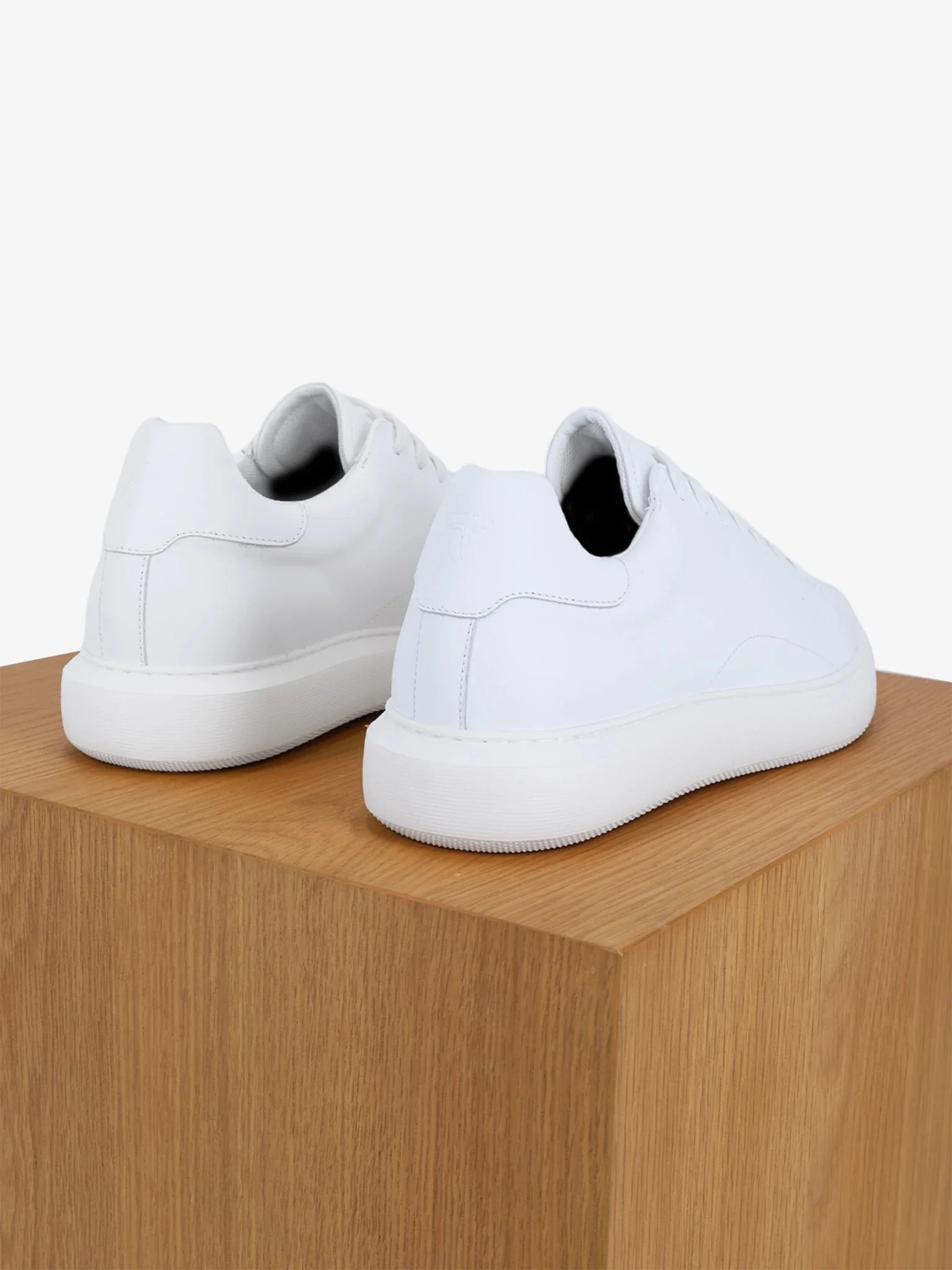 Basket en cuir blanche - Image 4
