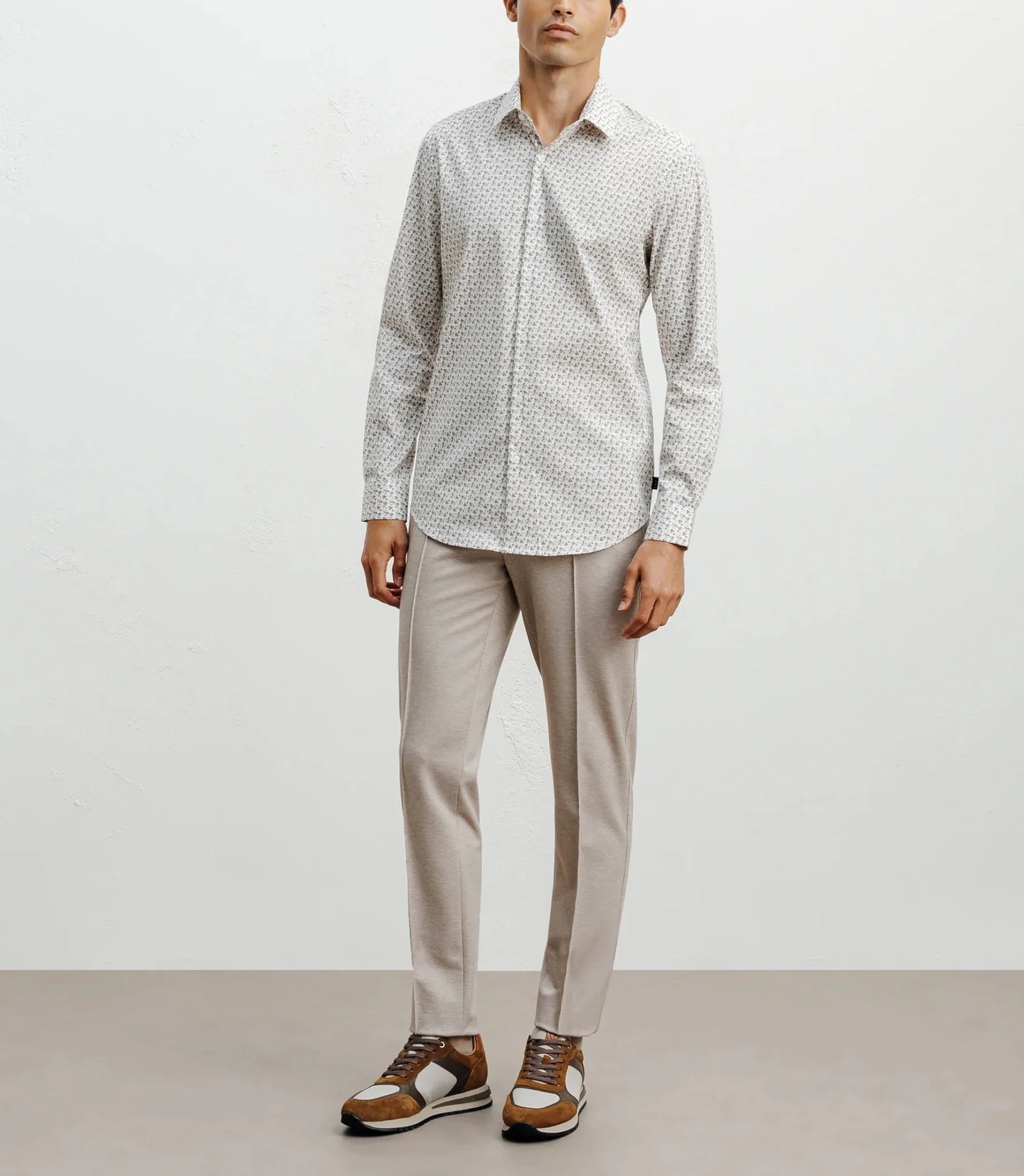 Chemise casual à imprimé fleurs beige - Image 3