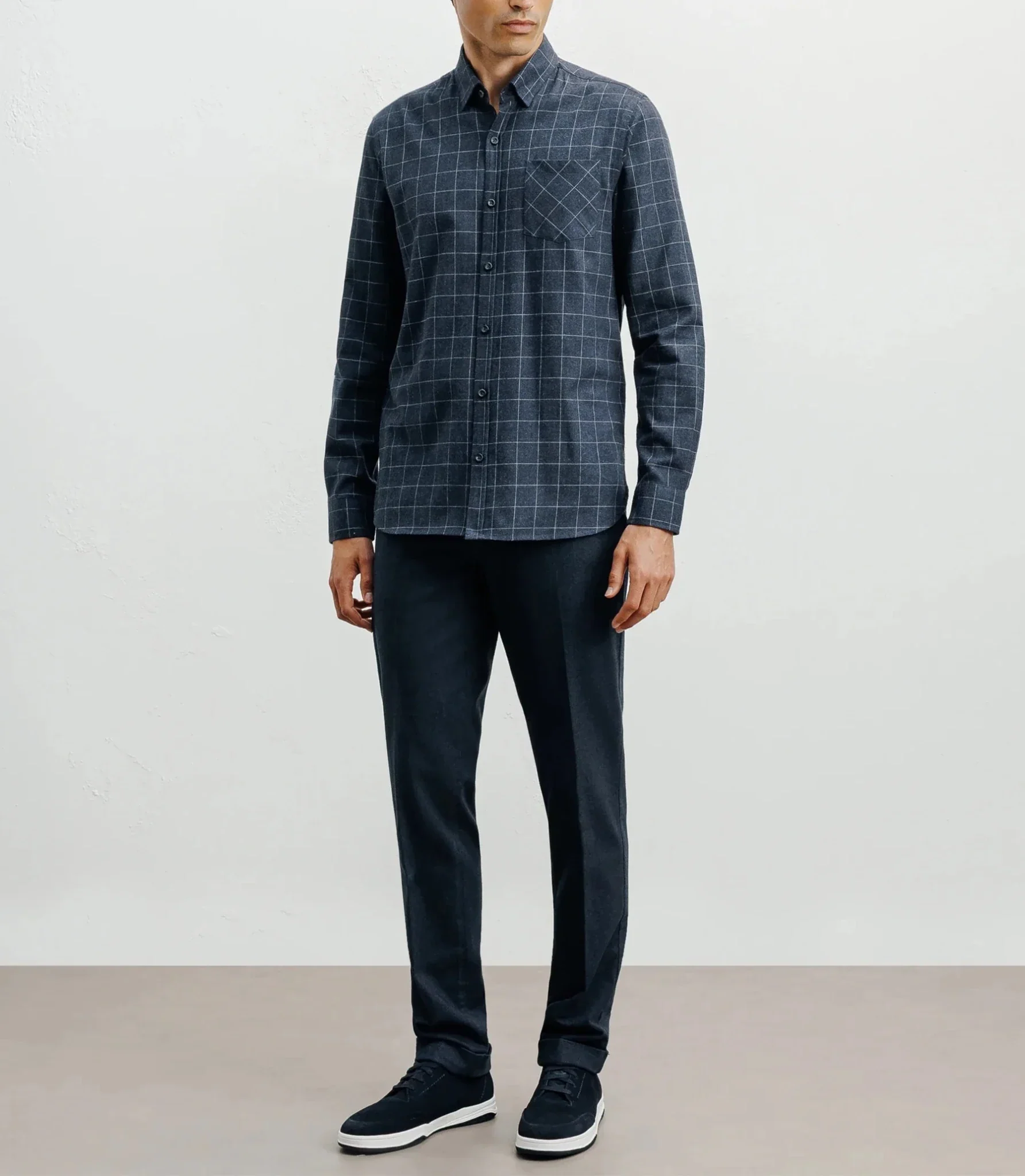 Chemise casual à petits carreaux marine - Image 3