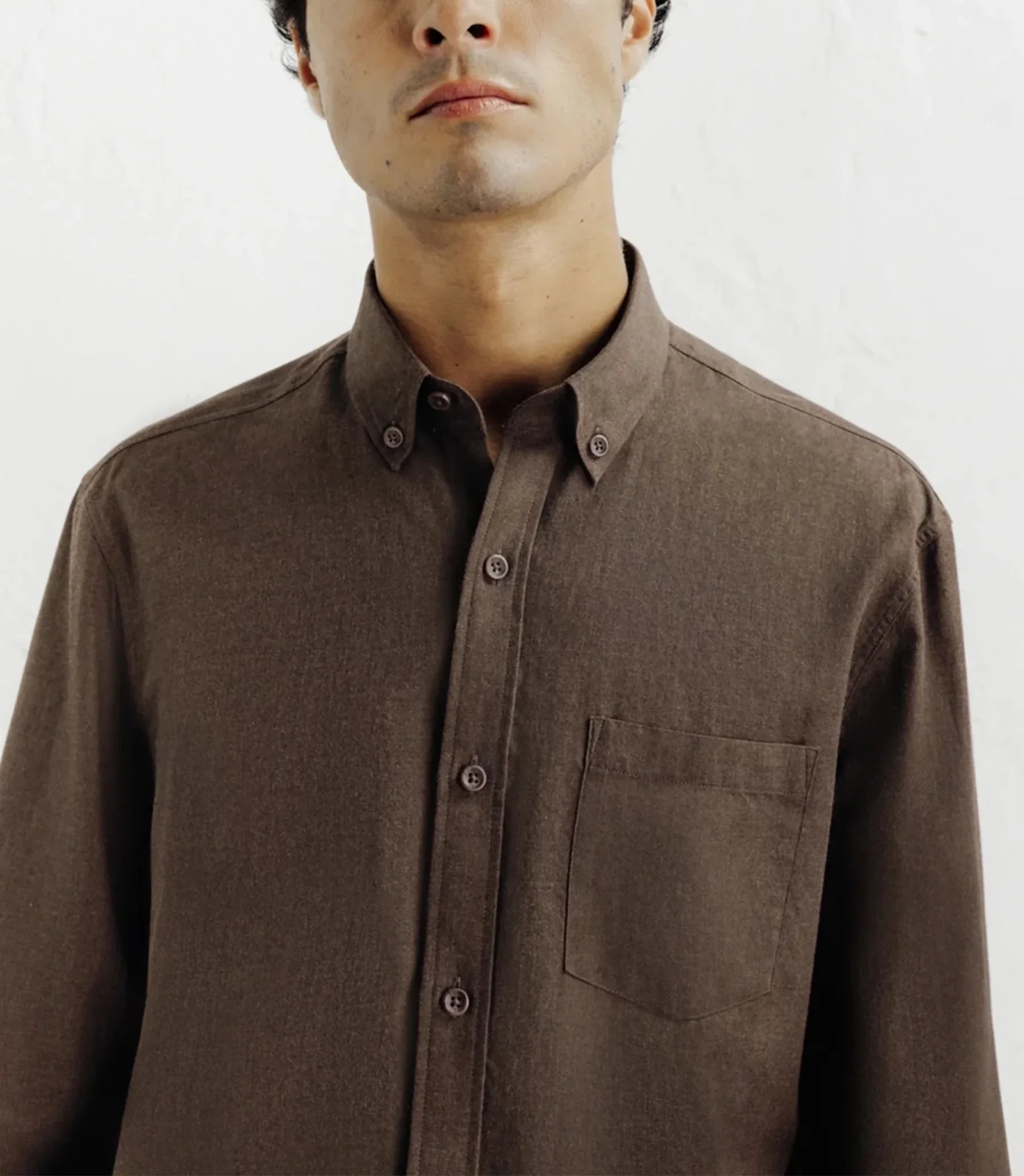 Chemise casual avec col boutonné marron - Image 2