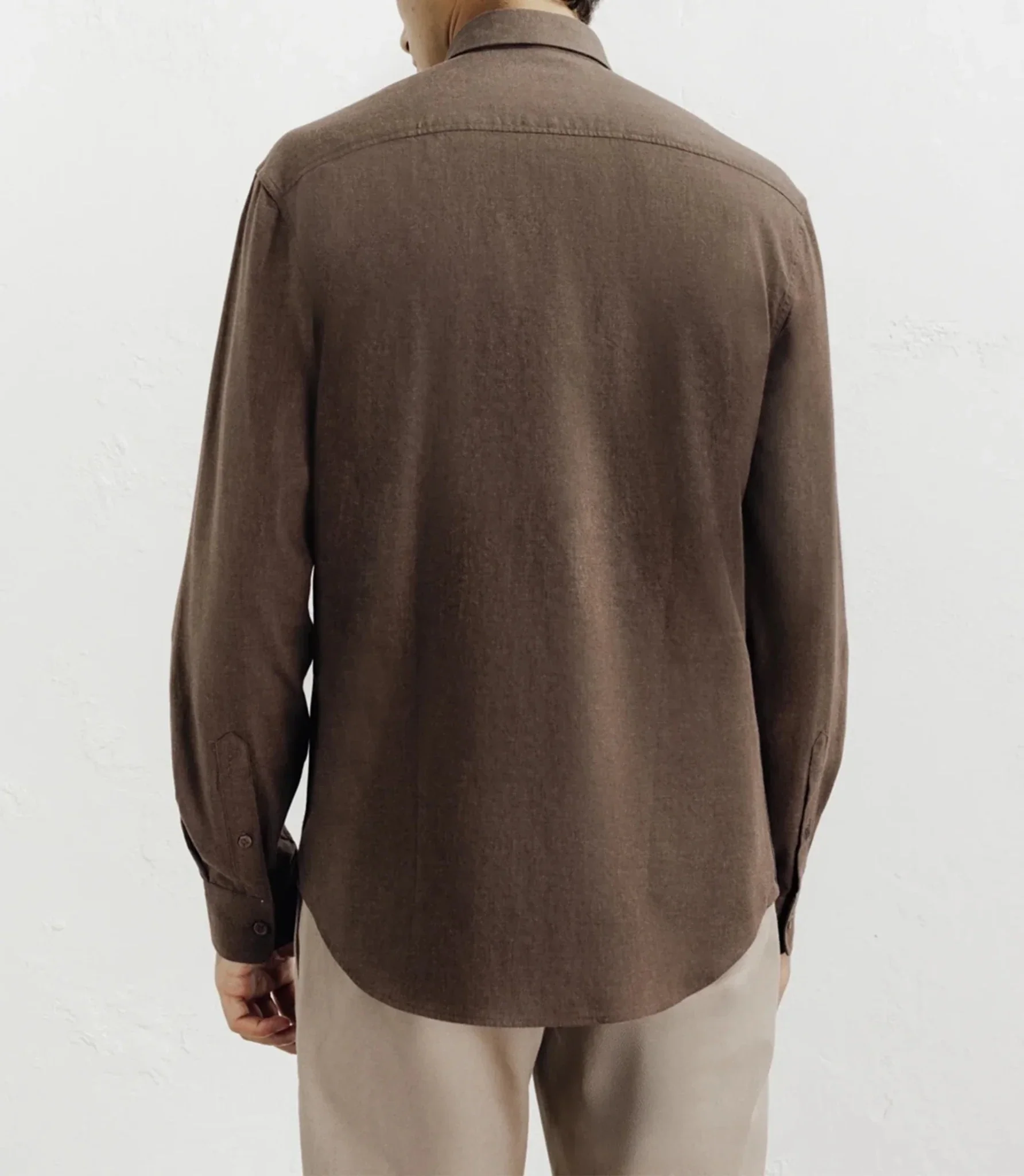 Chemise casual avec col boutonné marron - Image 4