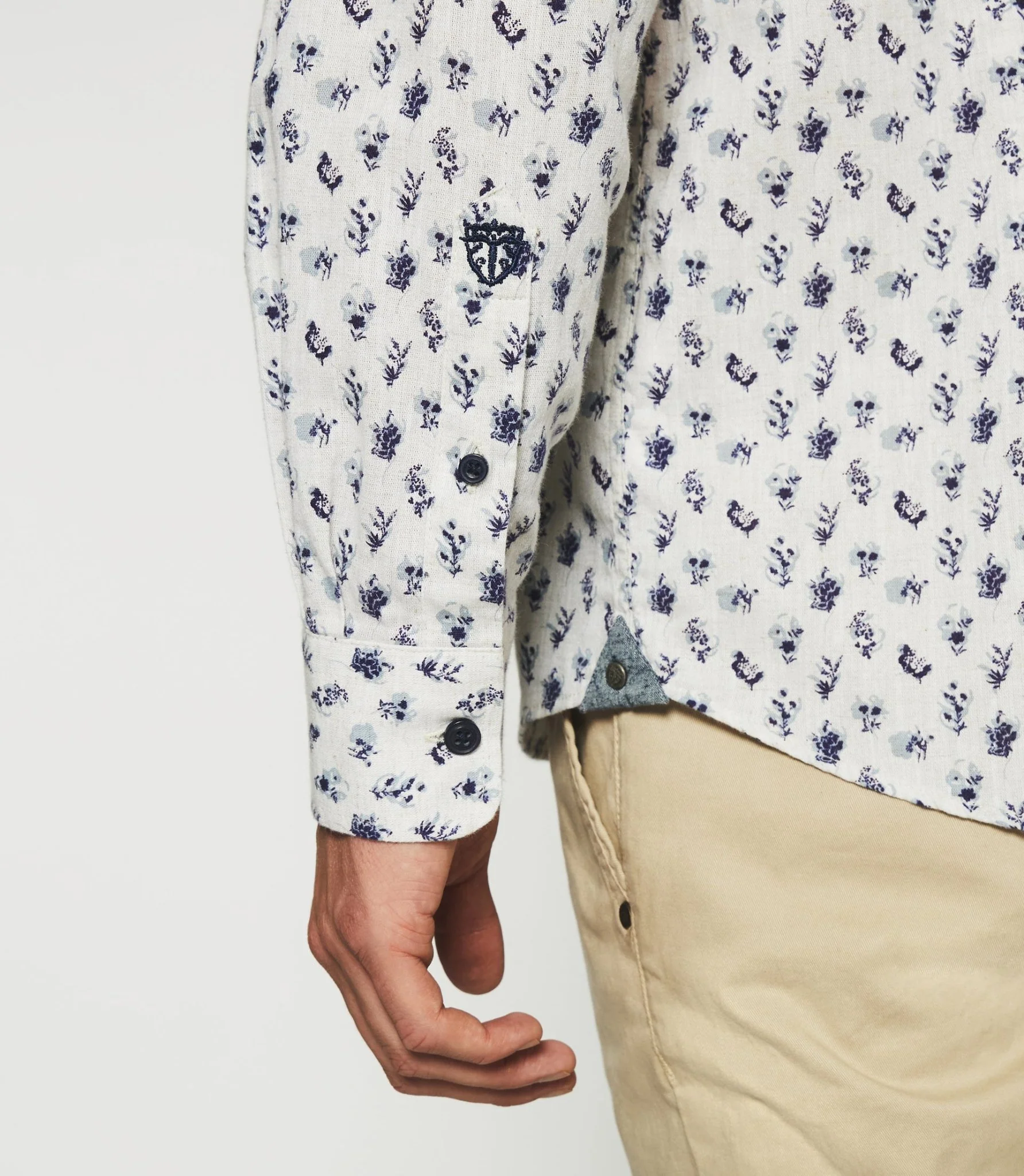 Chemise imprimée floral beige et marine KAMERON - Image 4