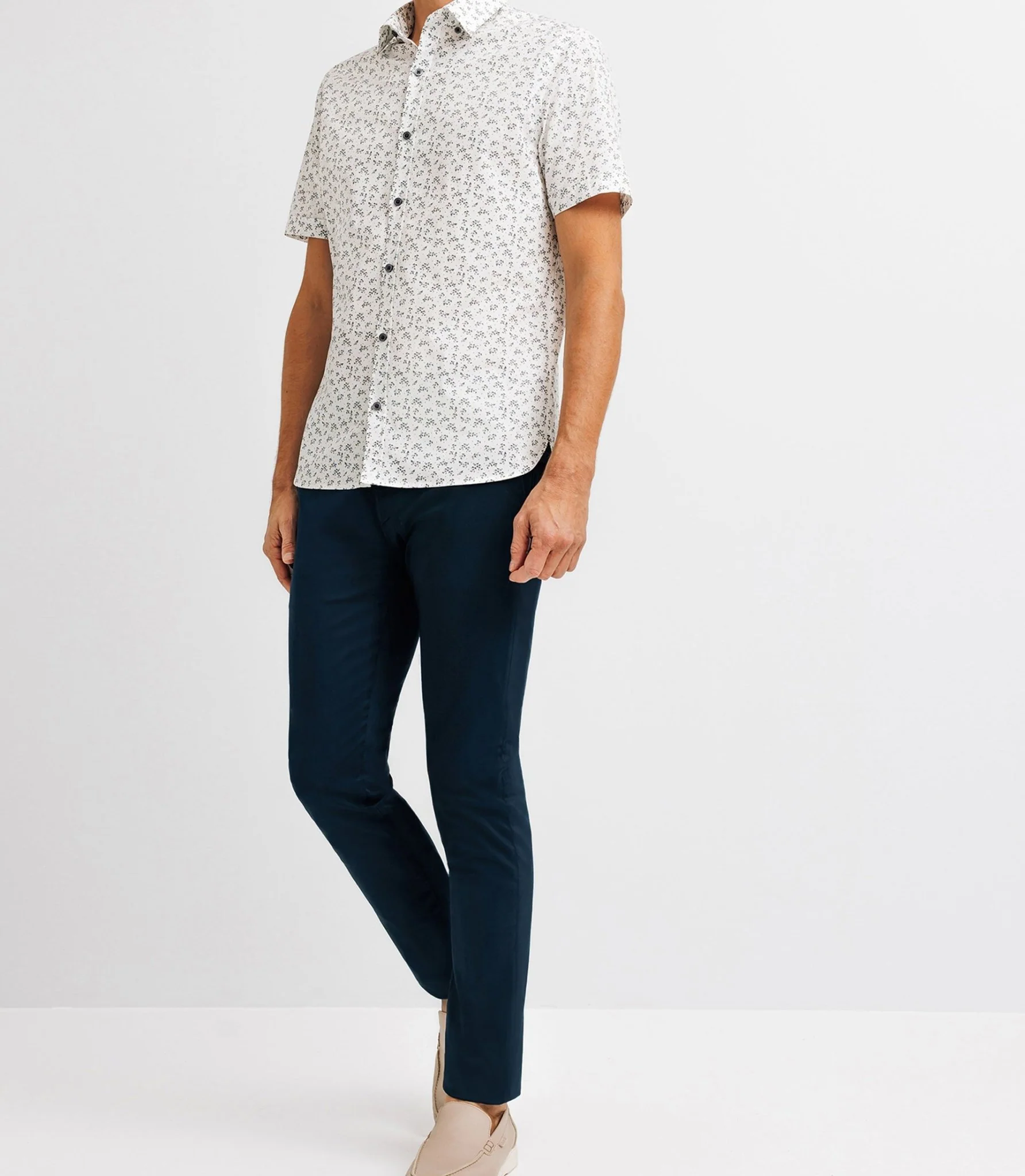 Chemise casual en coton à fleurs blanche