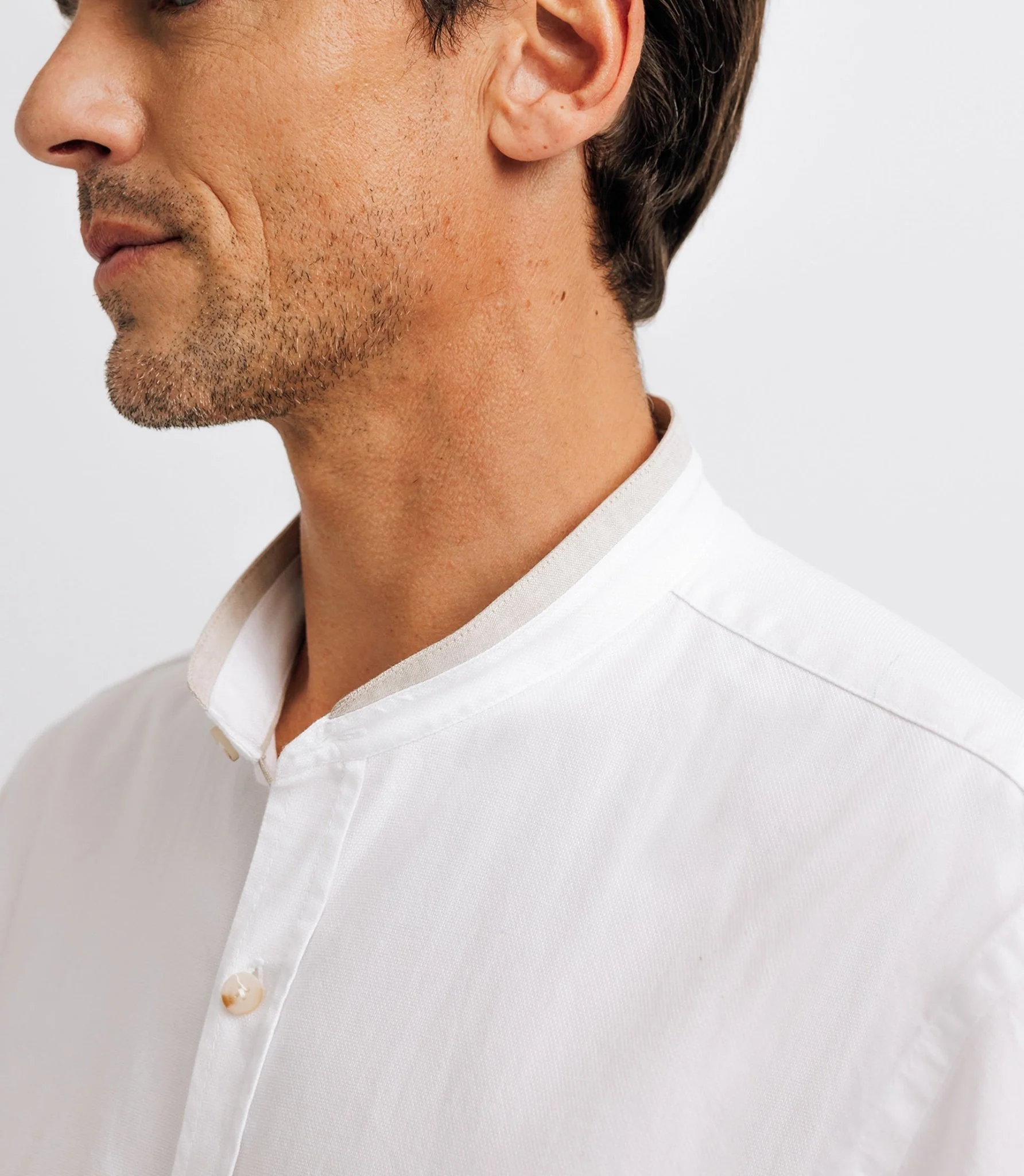 Chemise casual unie blanche - Image 3