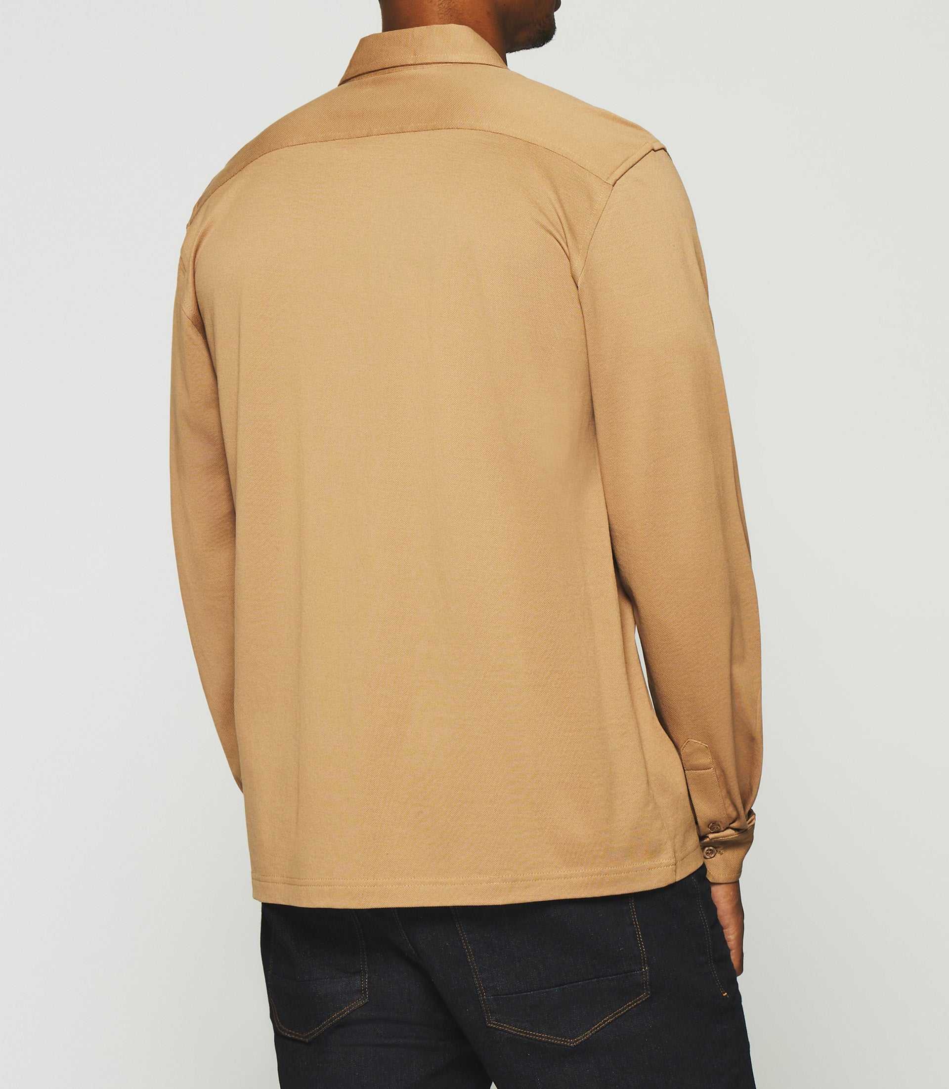 Chemise regular en jersey unie camel KANTIN - Image 3