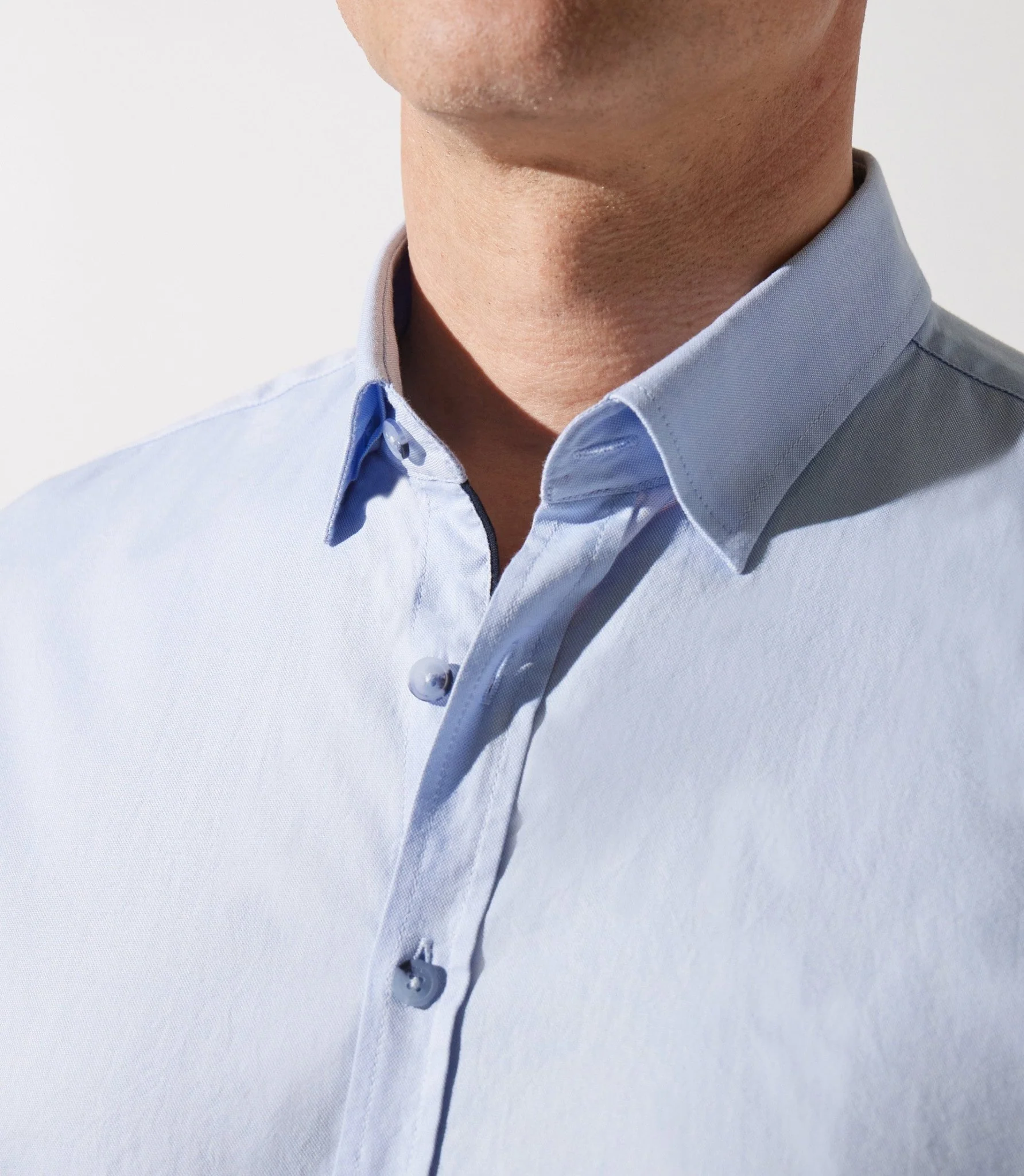 Chemise droite à coudières bleu ciel JANIS - Image 5