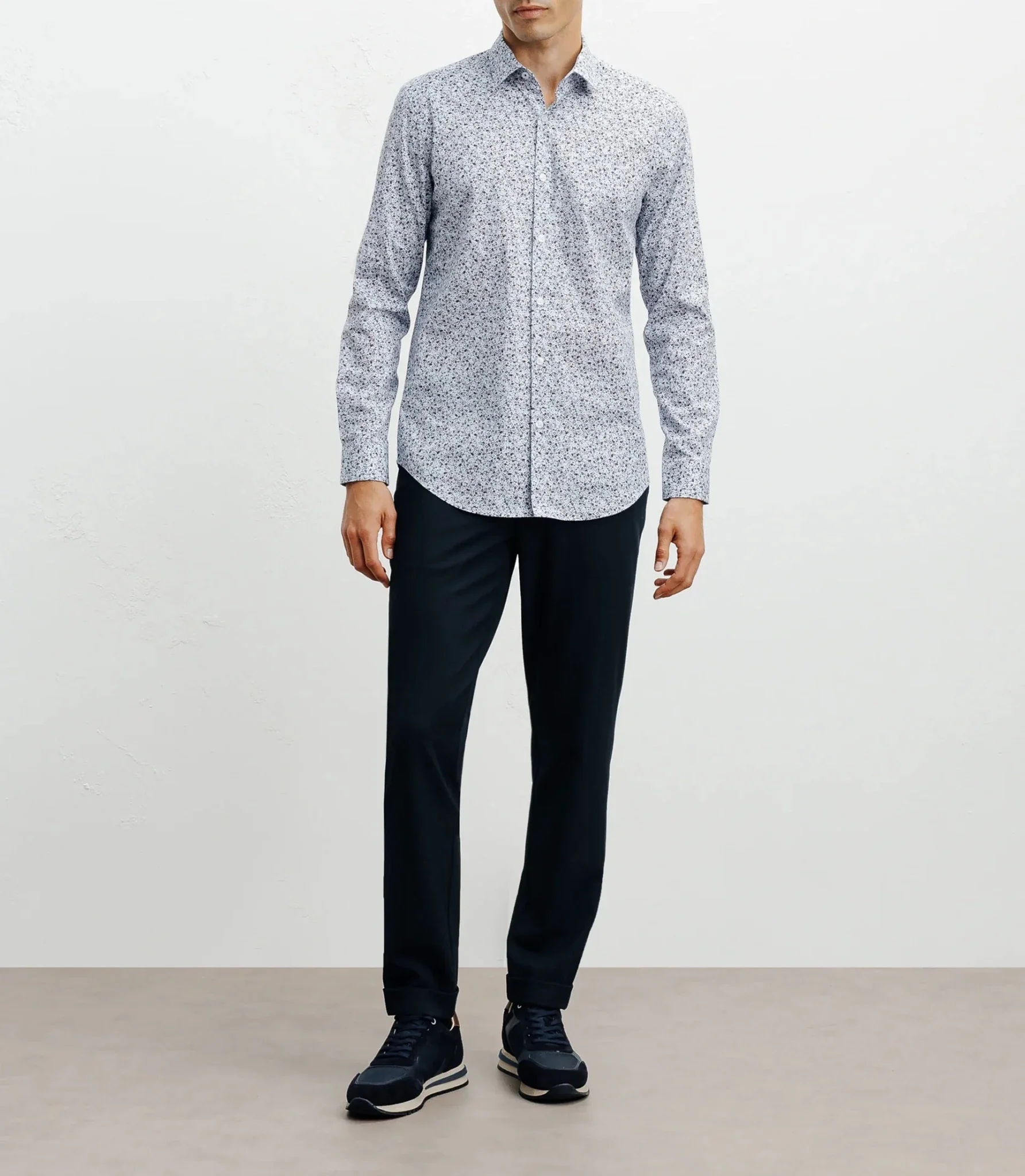 Chemise casual imprimée fleurs ciel - Image 3
