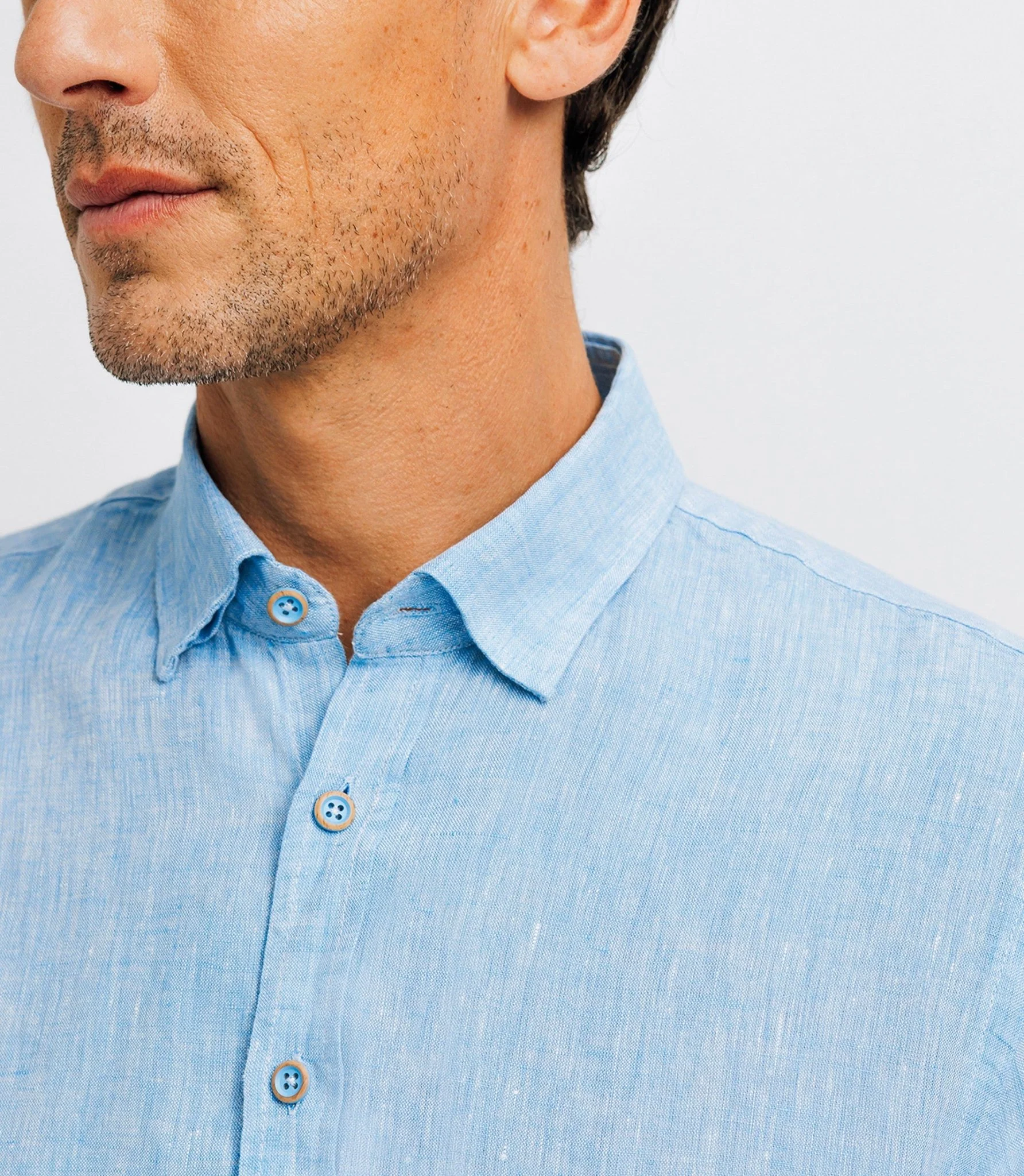 Chemise unie en lin bleu indigo - Image 3