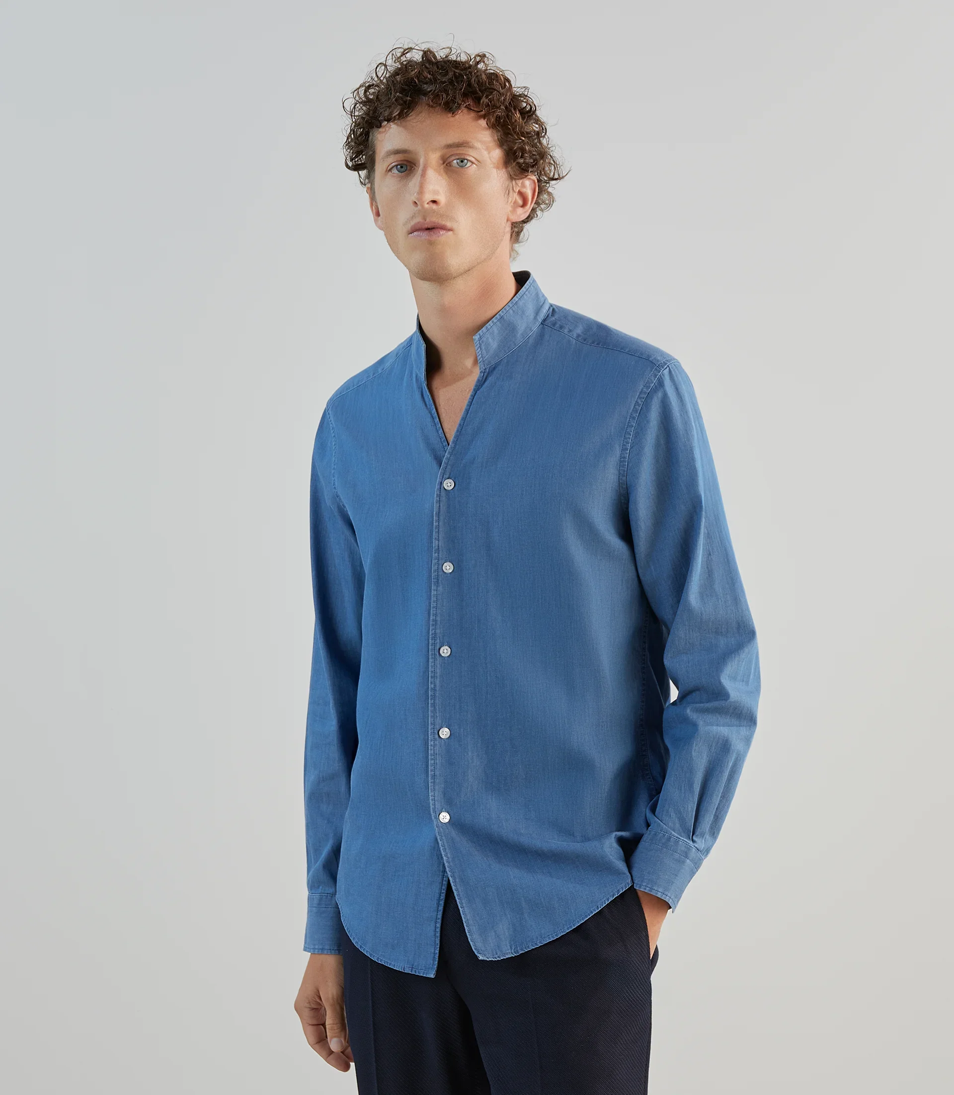 Chemise col philosophe bleu