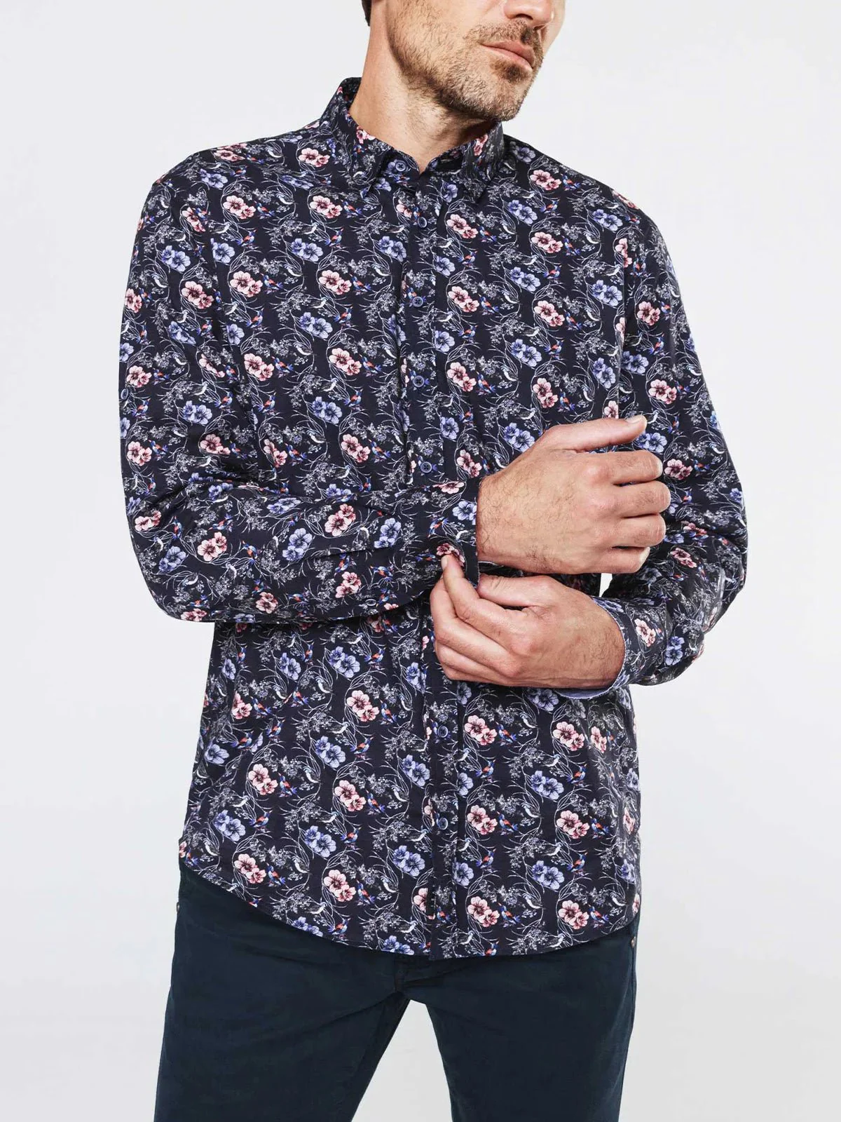 Chemise casual fleurs et oiseaux