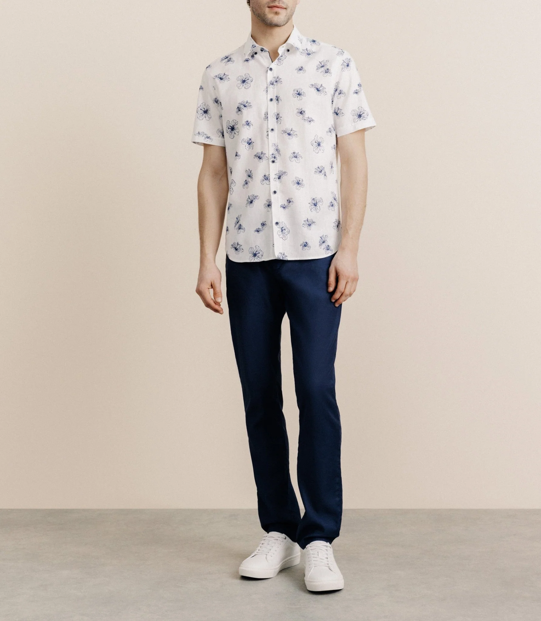 Chemise imprimée blanche - Image 3