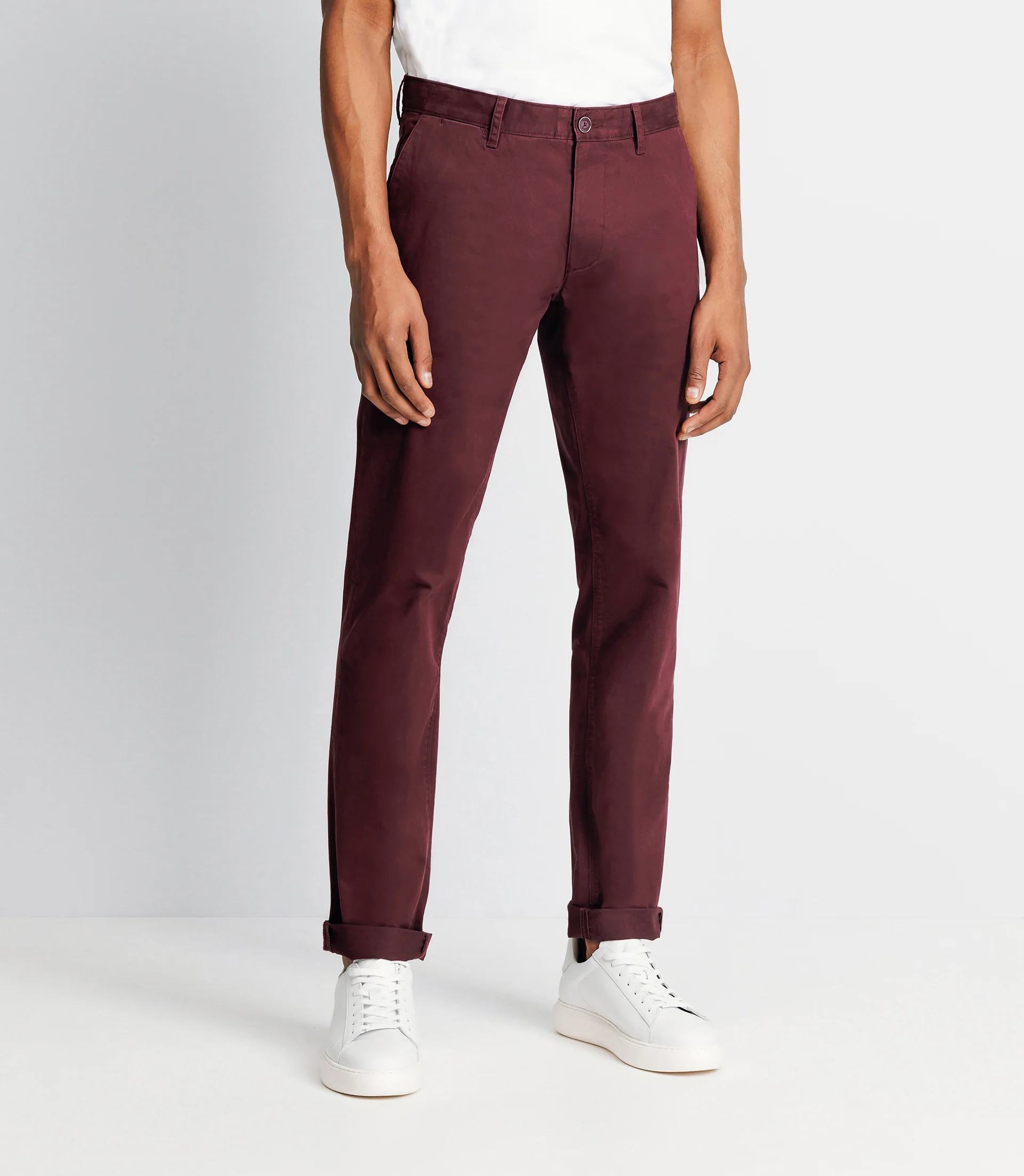 Pantalon chino satin bordeaux