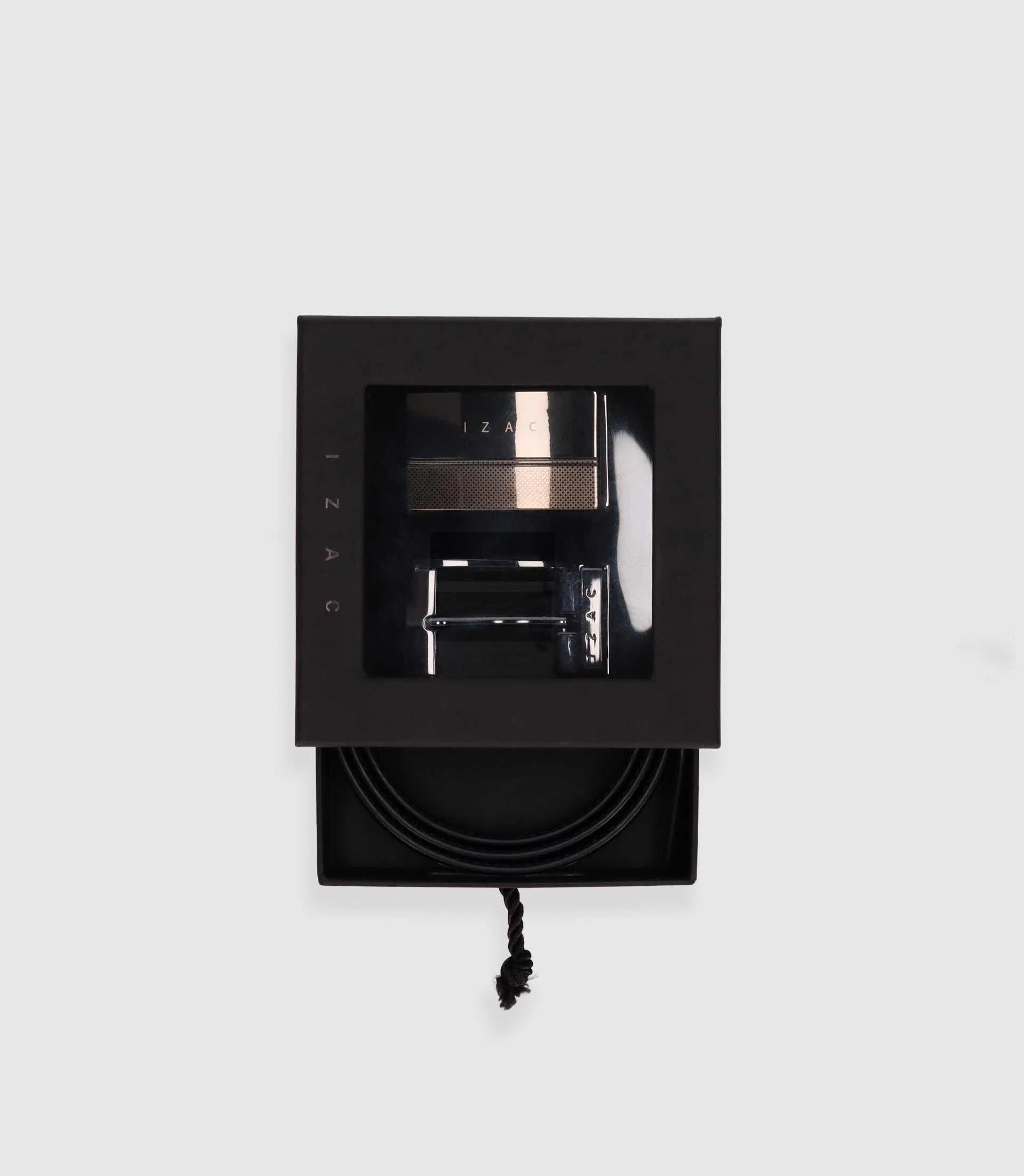 Coffret ceinture réversible en cuir noir et marine COFF20