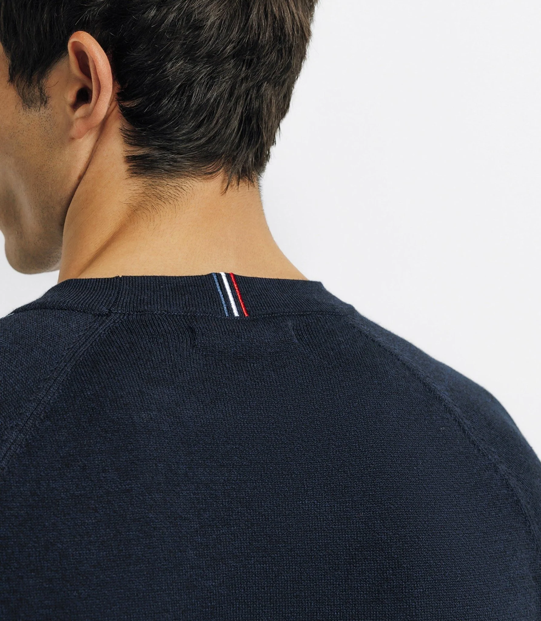 Pull col rond avec bande tricolore marine - Image 4