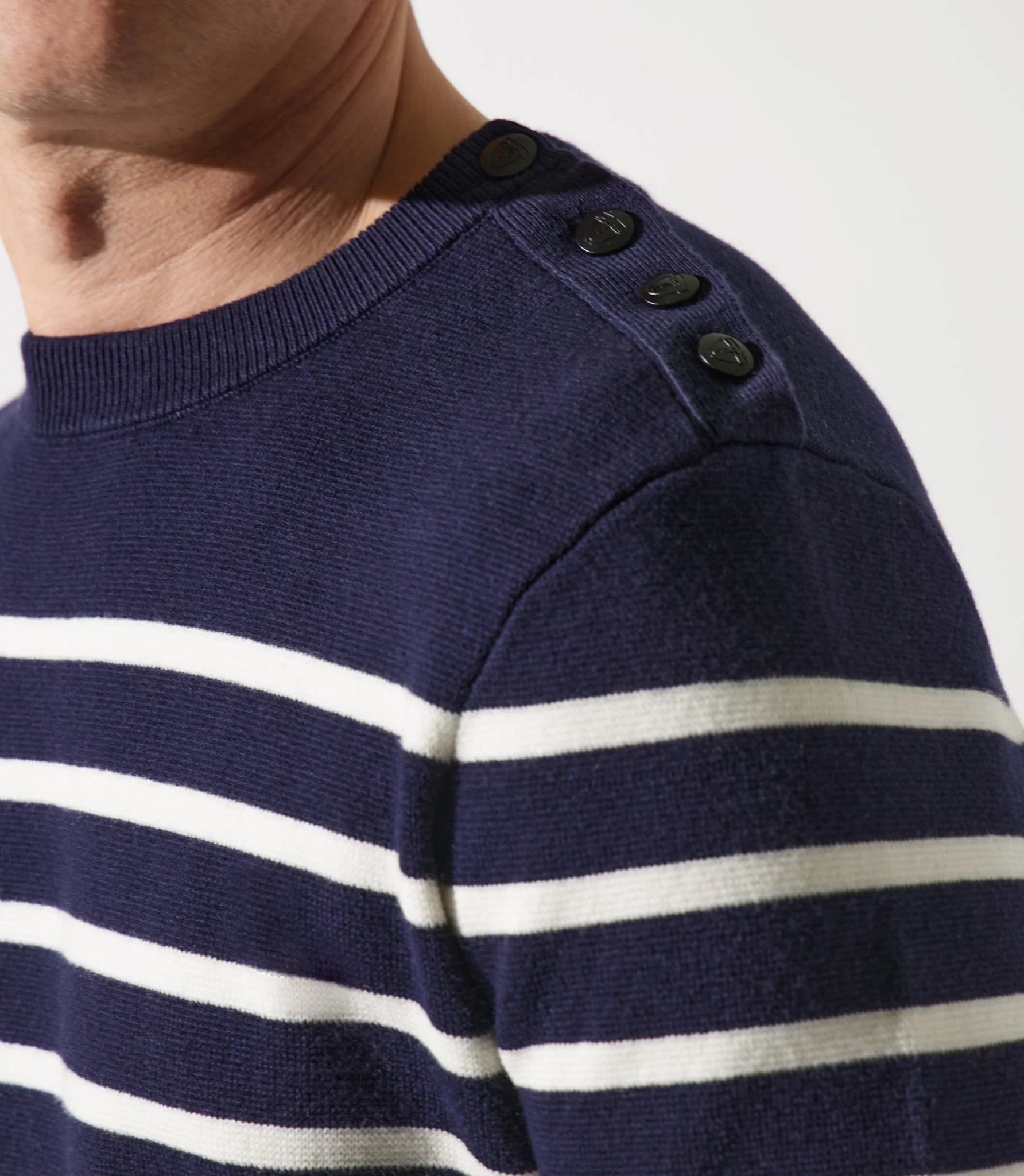 Pull col rond à rayures marine - Image 2