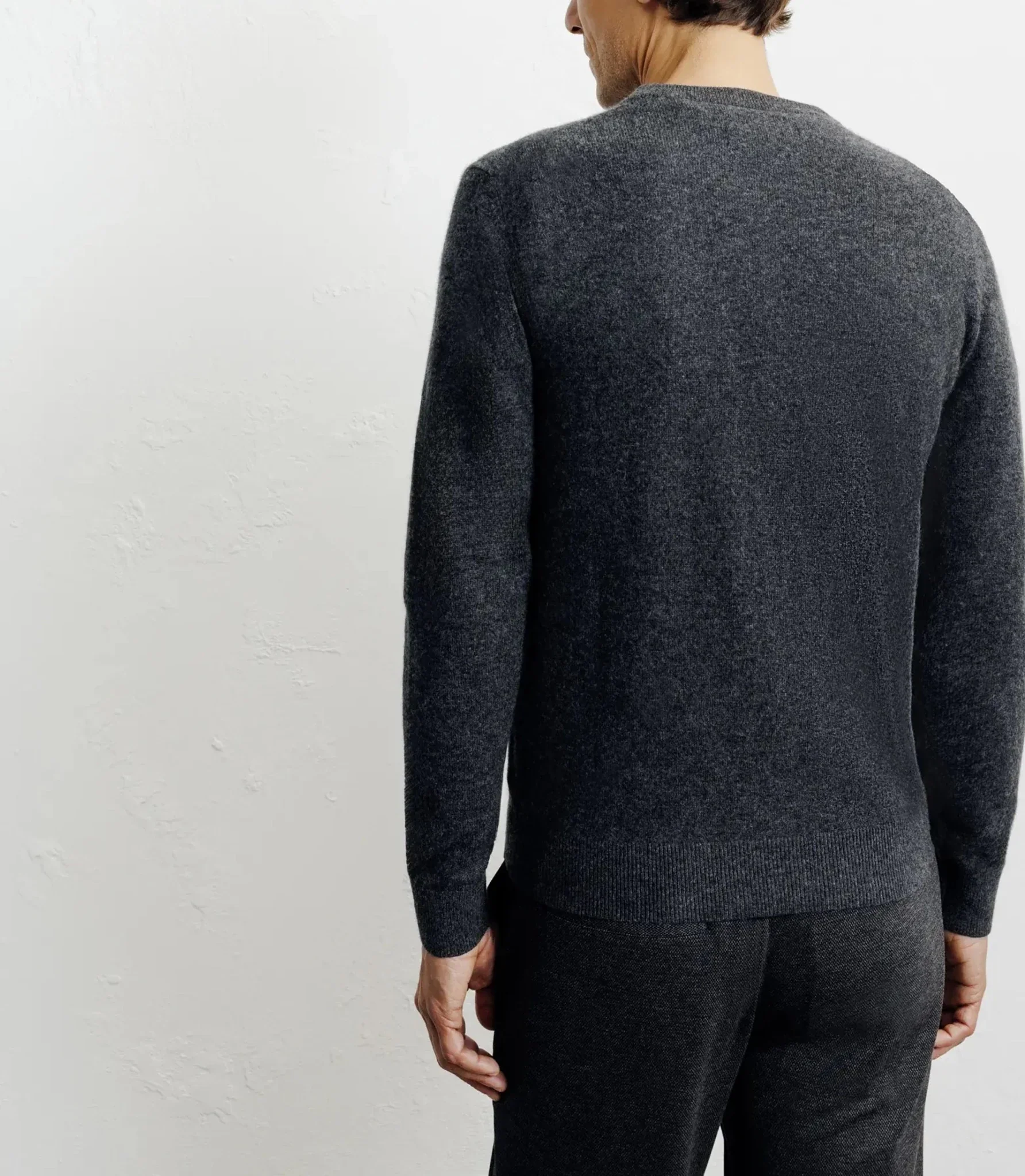 Pull col rond 100% cachemire anthracite - Image 5