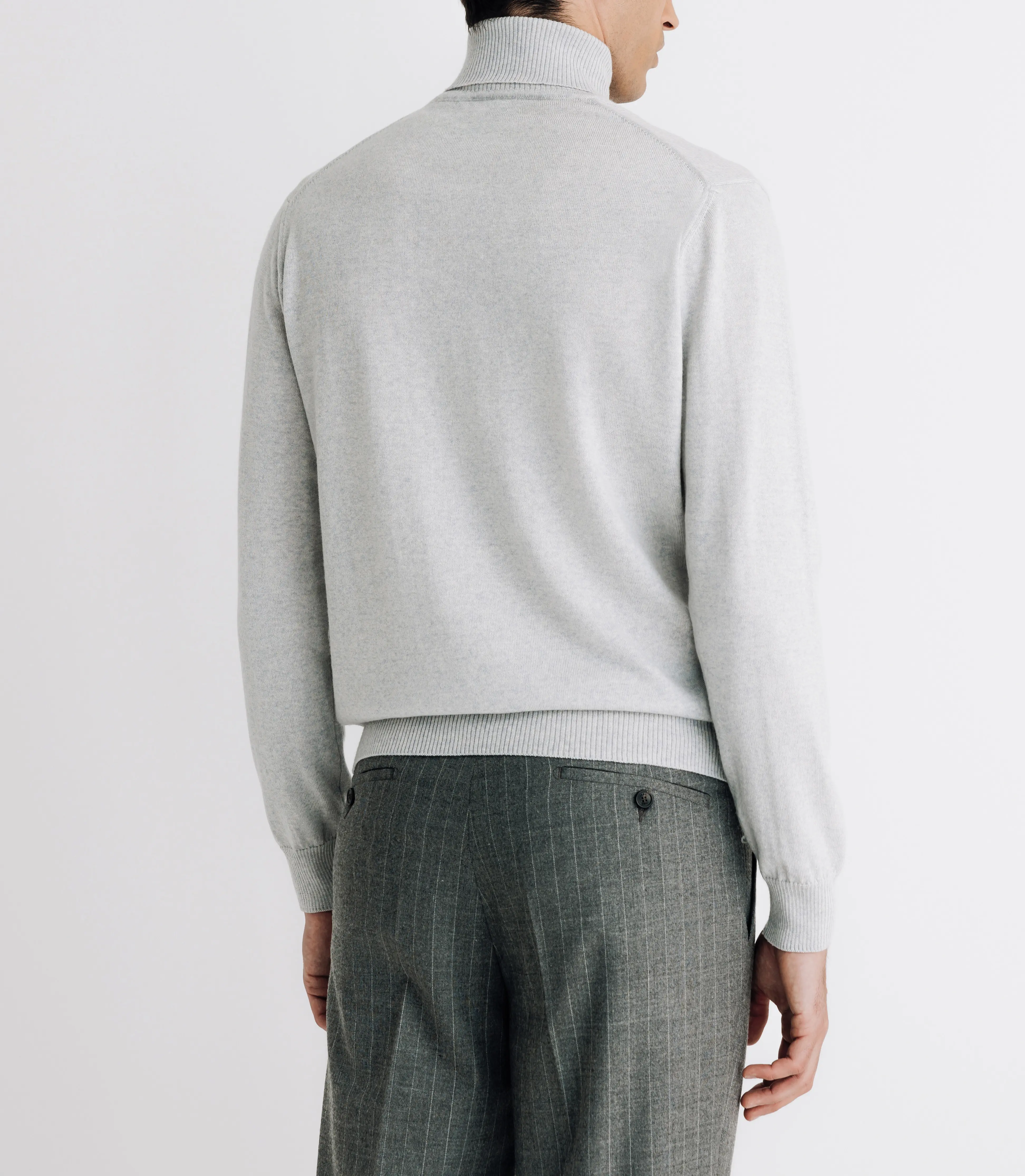 Pull col roulé en laine mérinos gris - Image 4