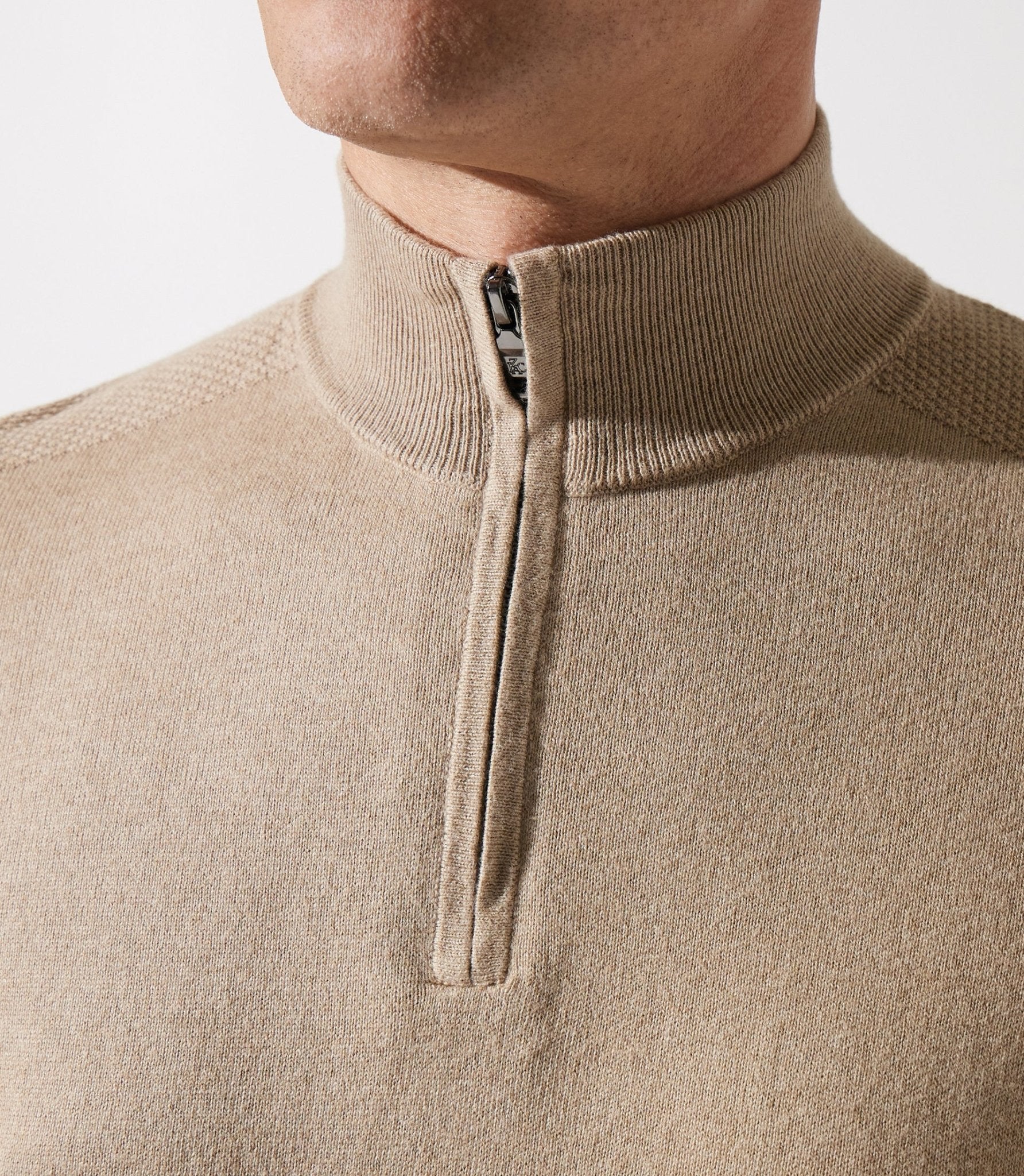 Pull col zippé camionneur beige foncé - Image 4