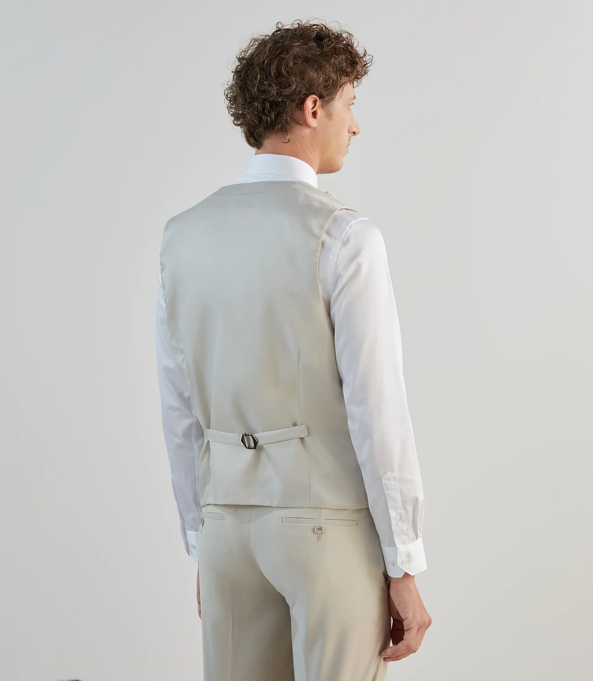 Costume 3 pièces de cérémonie mastic - Image 7