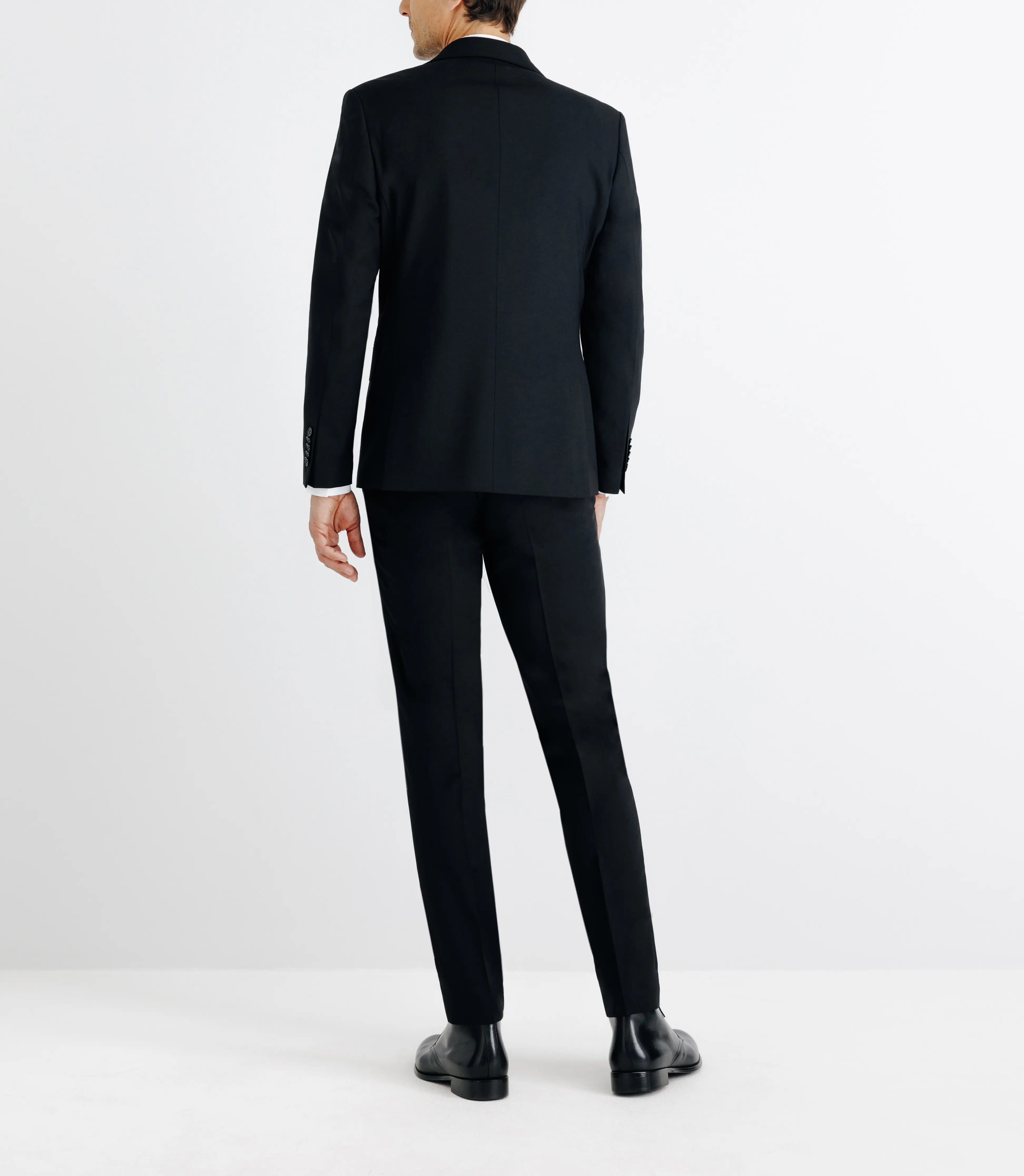 Costume col pointe noir - Image 2