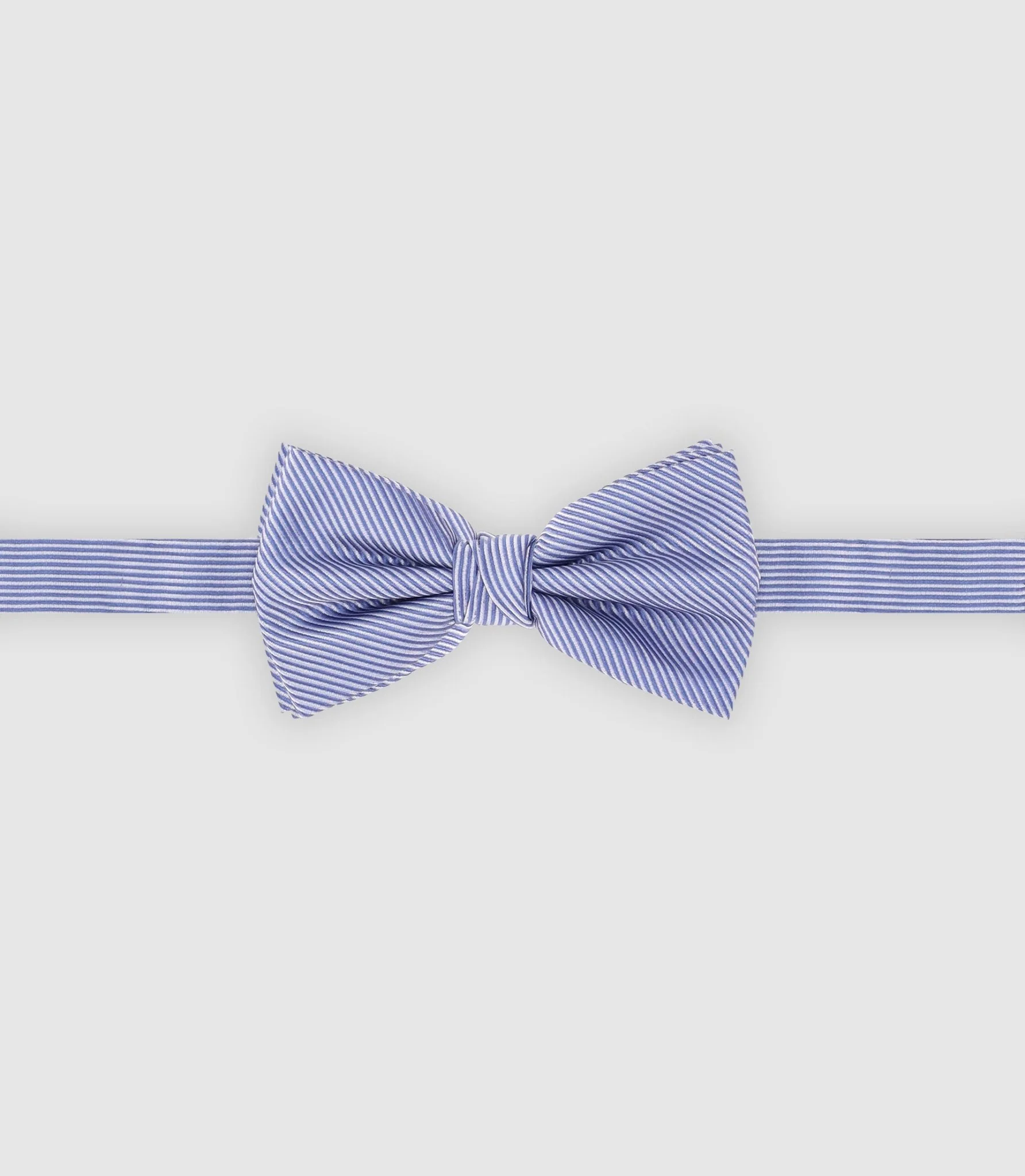 Nœud papillon rayé bleu