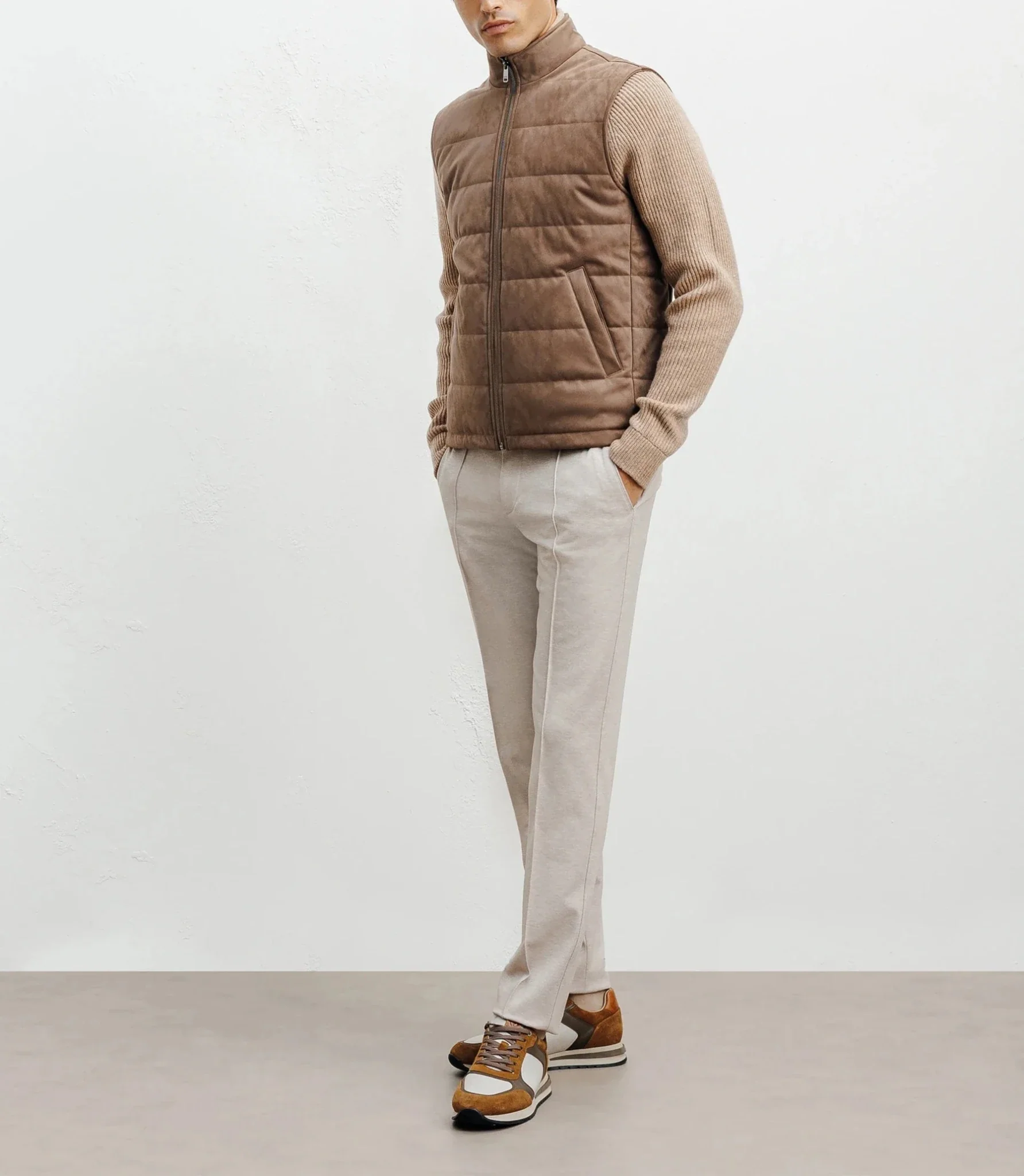 Doudoune sans manche taupe - Image 3