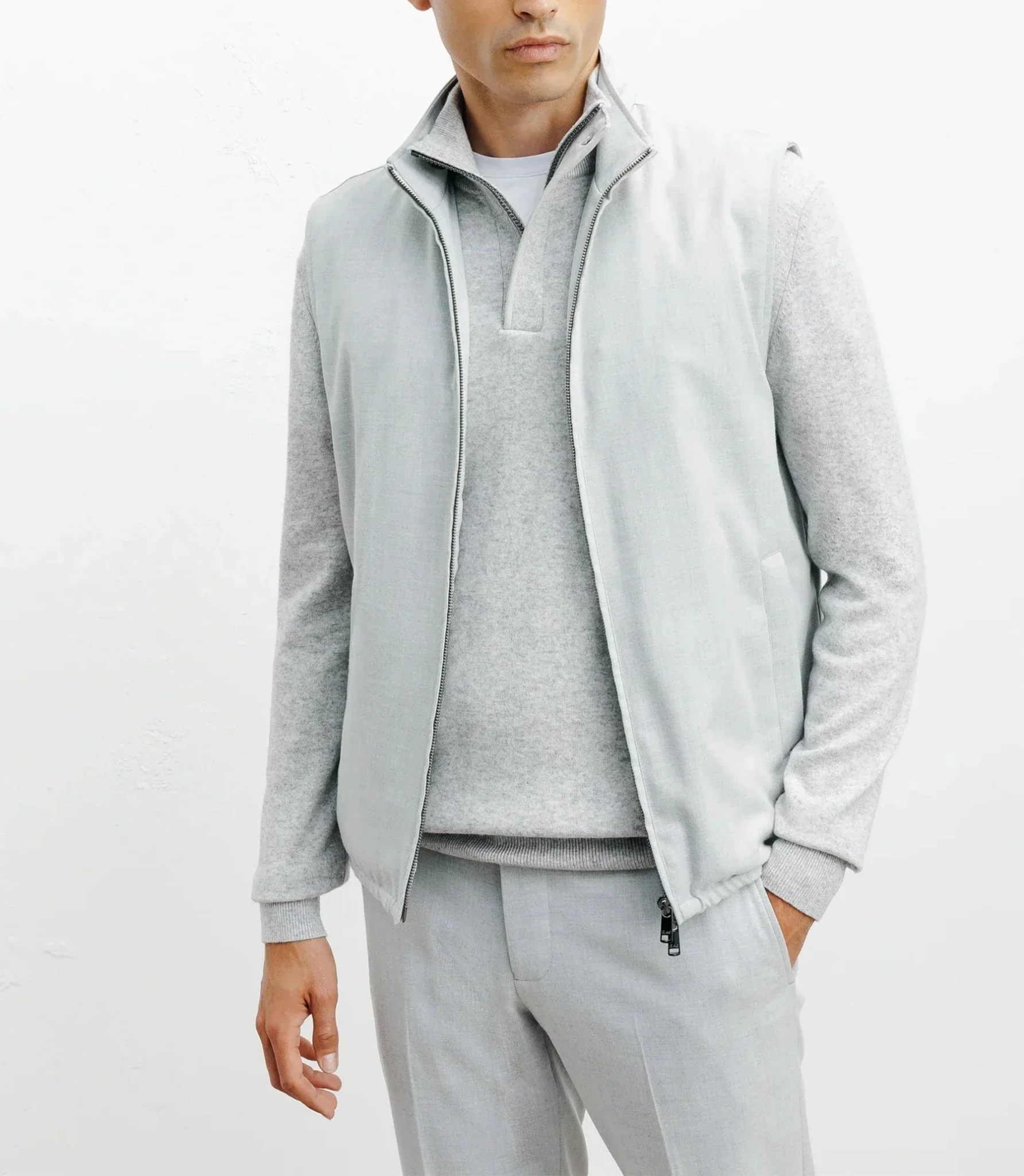 Doudoune sans manches gris clair