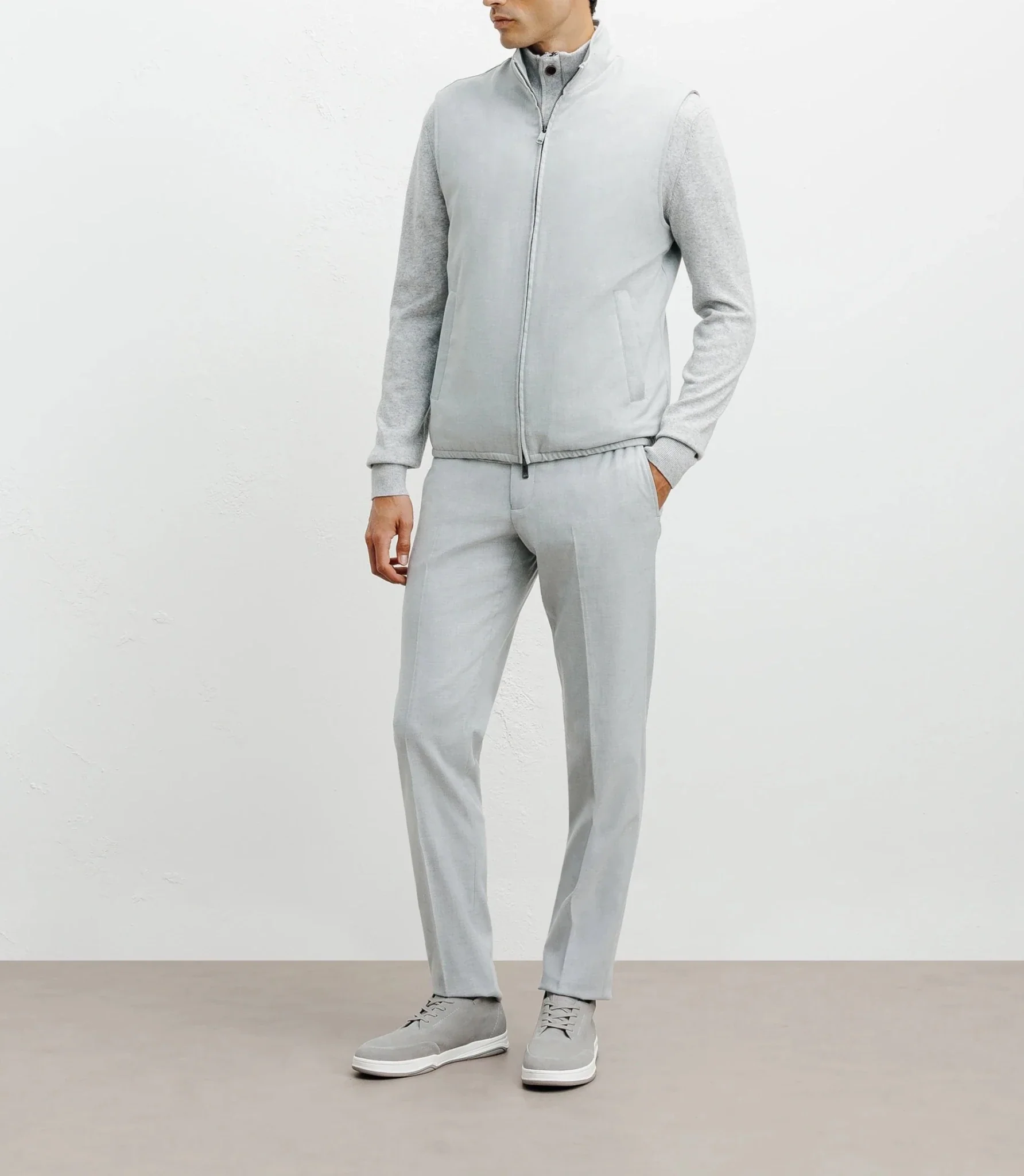 Doudoune sans manches gris clair - Image 3