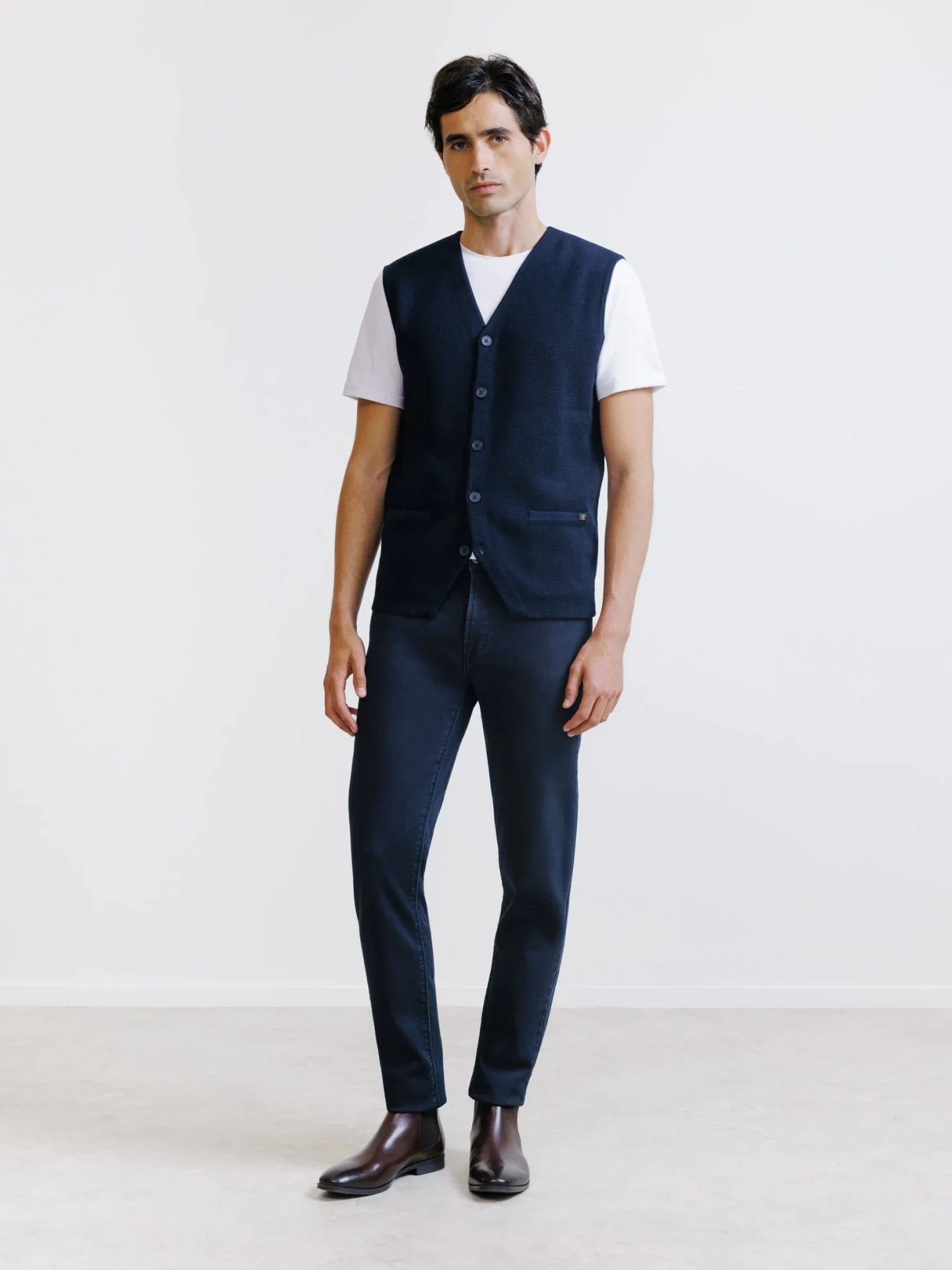 Gilet sans manche en maille marine - Image 3