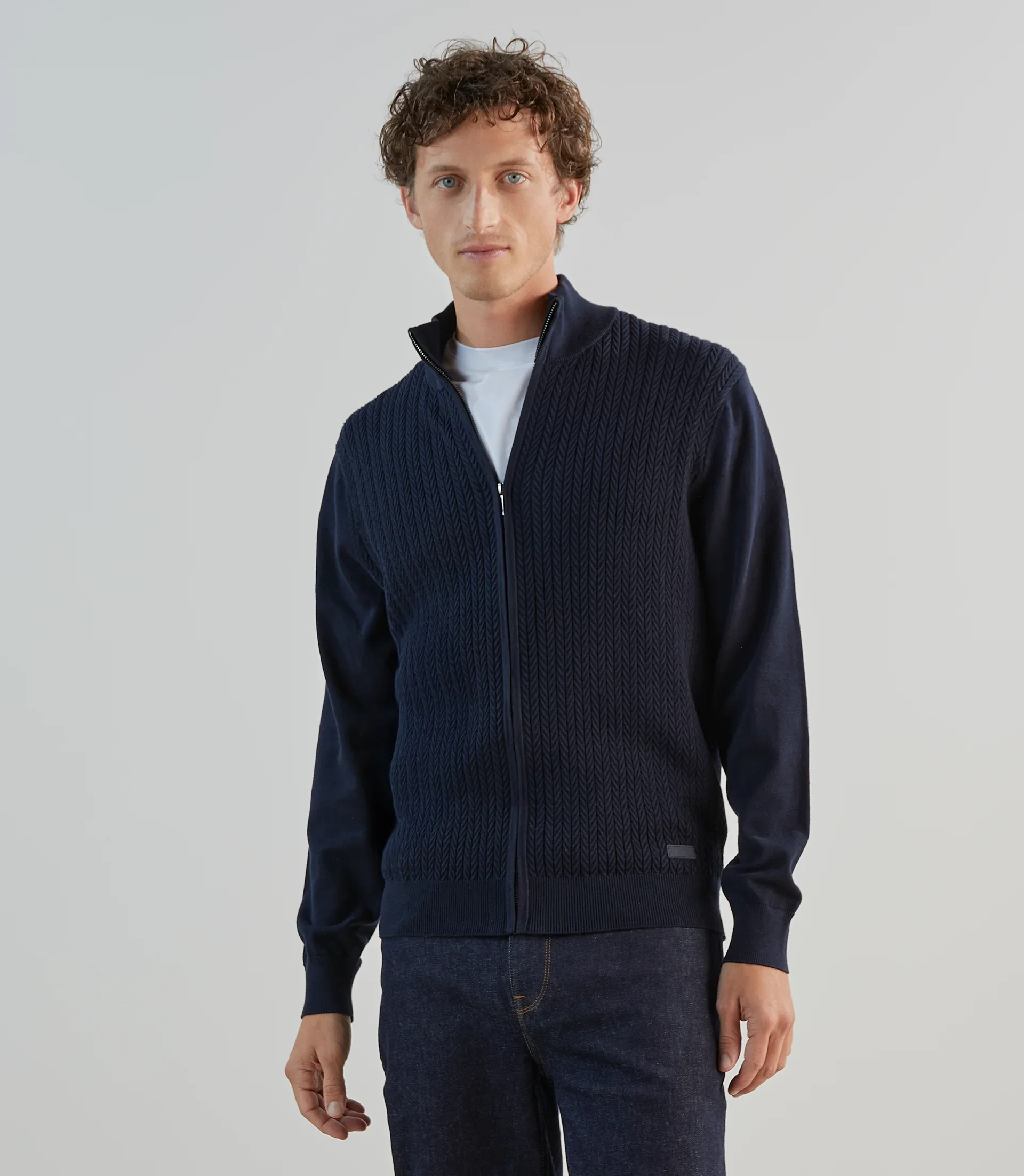 Gilet zippé en maille torsadée marine
