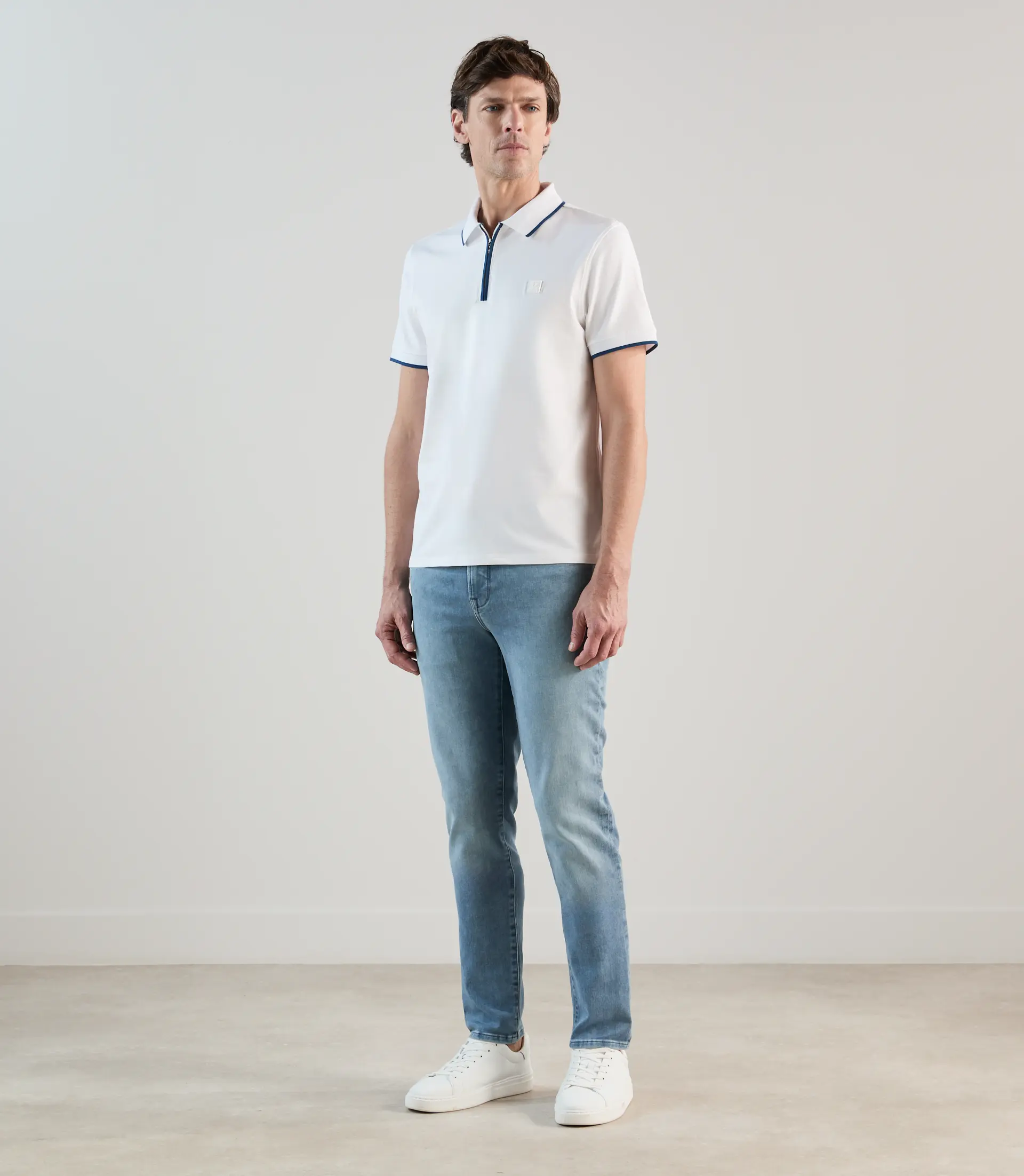 Jean 5 poches stretch bleach - Image 5