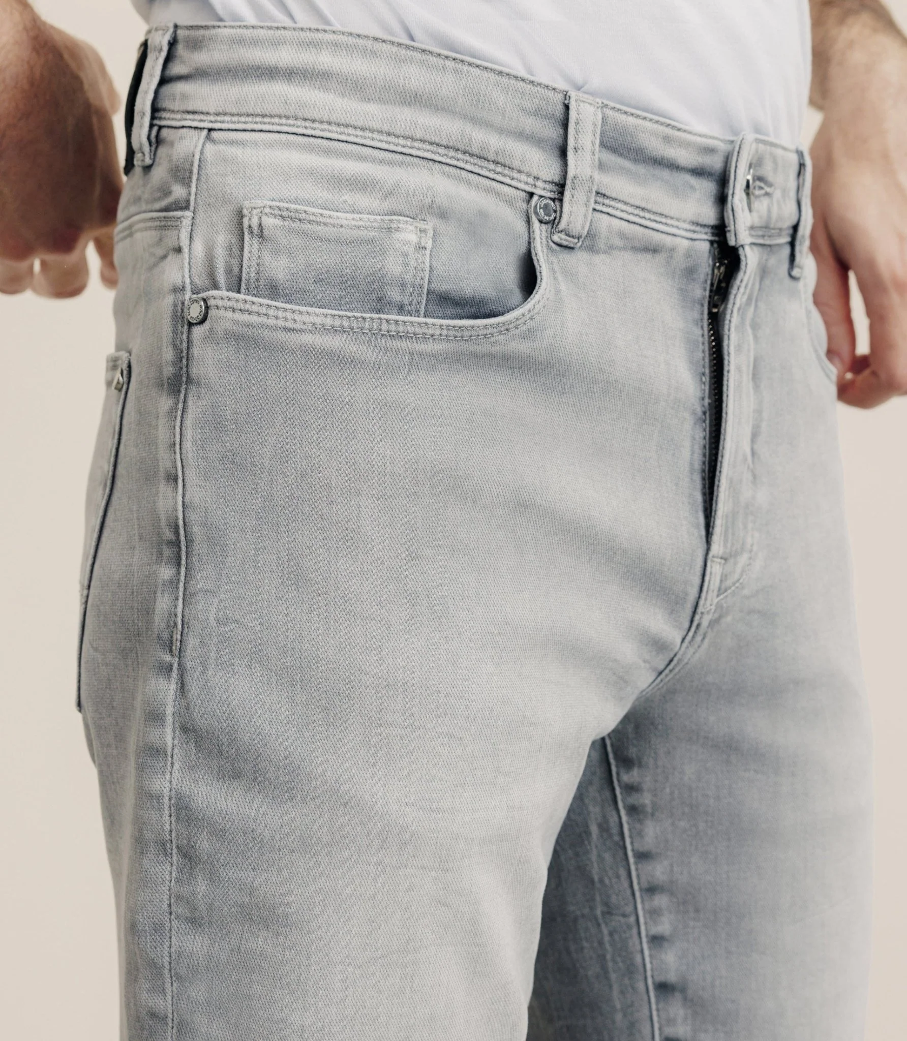Jean coupe slim gris - Image 2