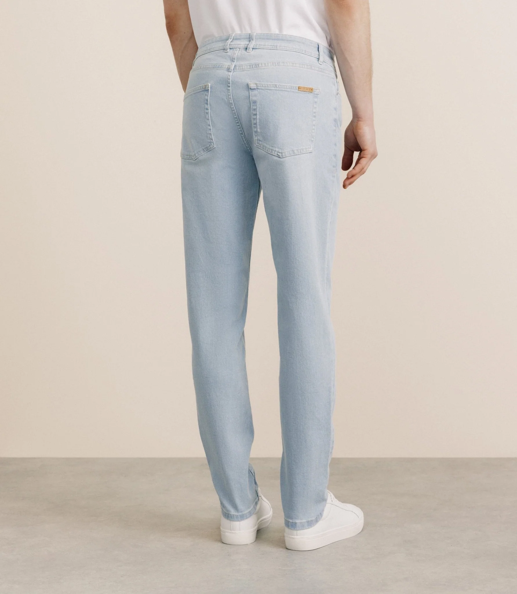 Jean droit bleached - Image 4