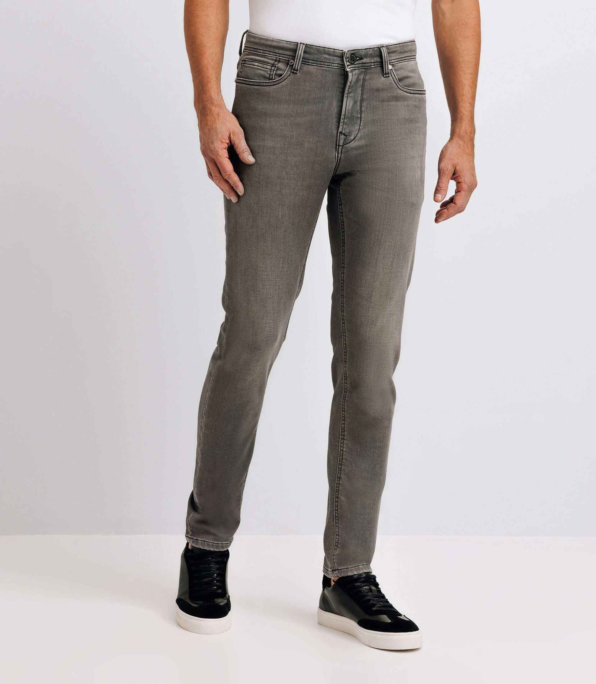Jean slim gris moyen