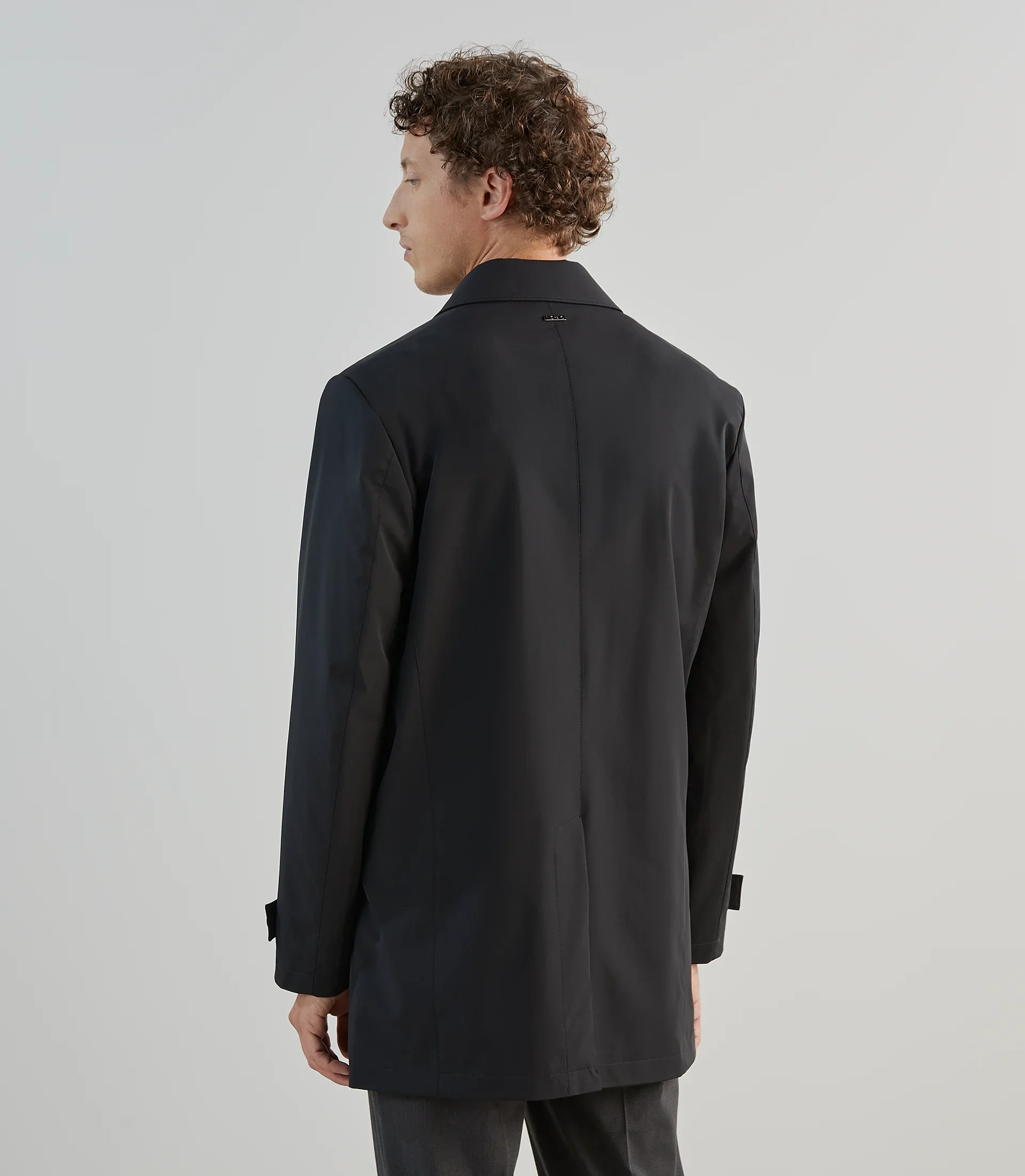 Manteau mi-long léger noir - Image 5