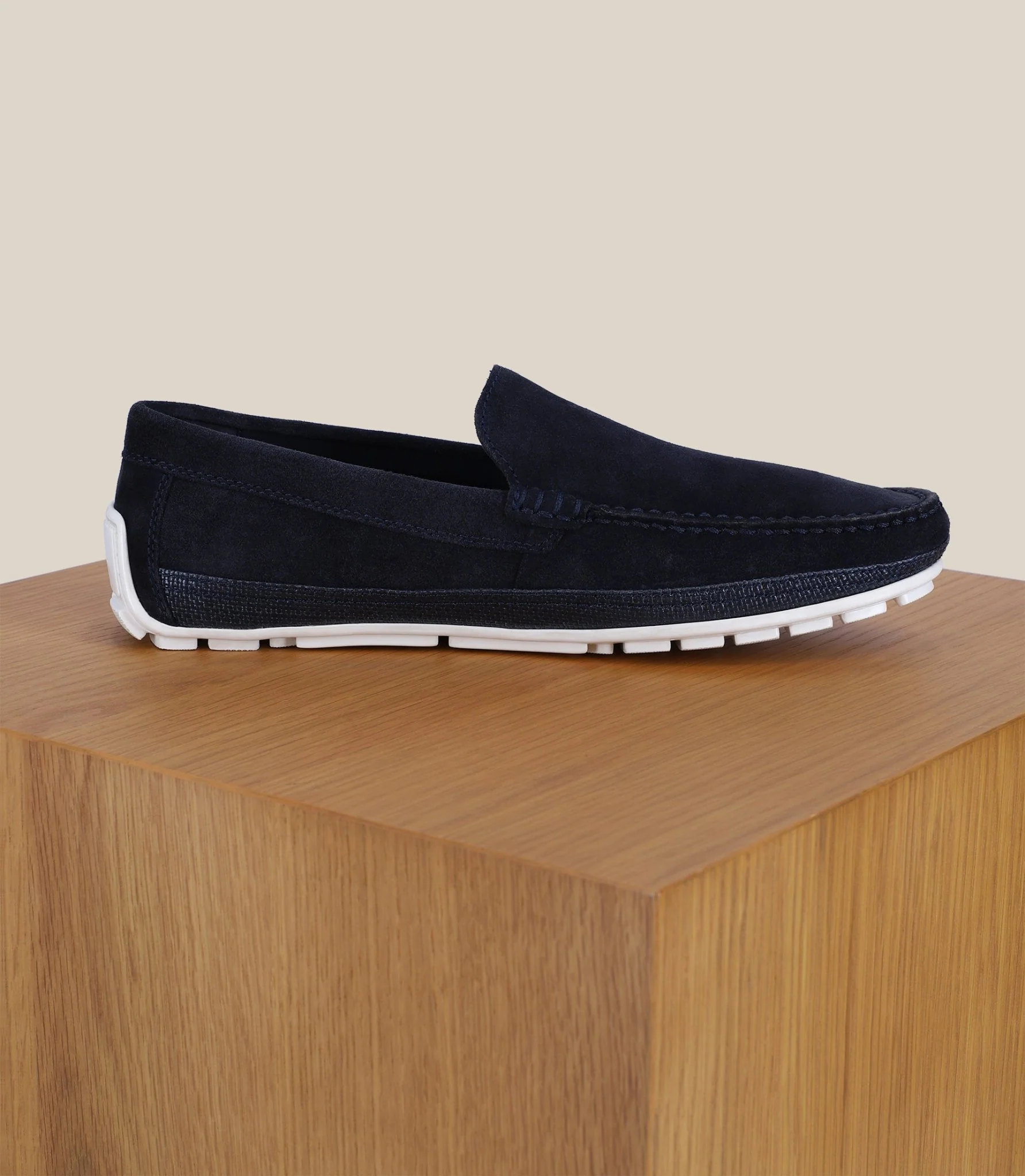 Mocassin en daim marine - Image 2