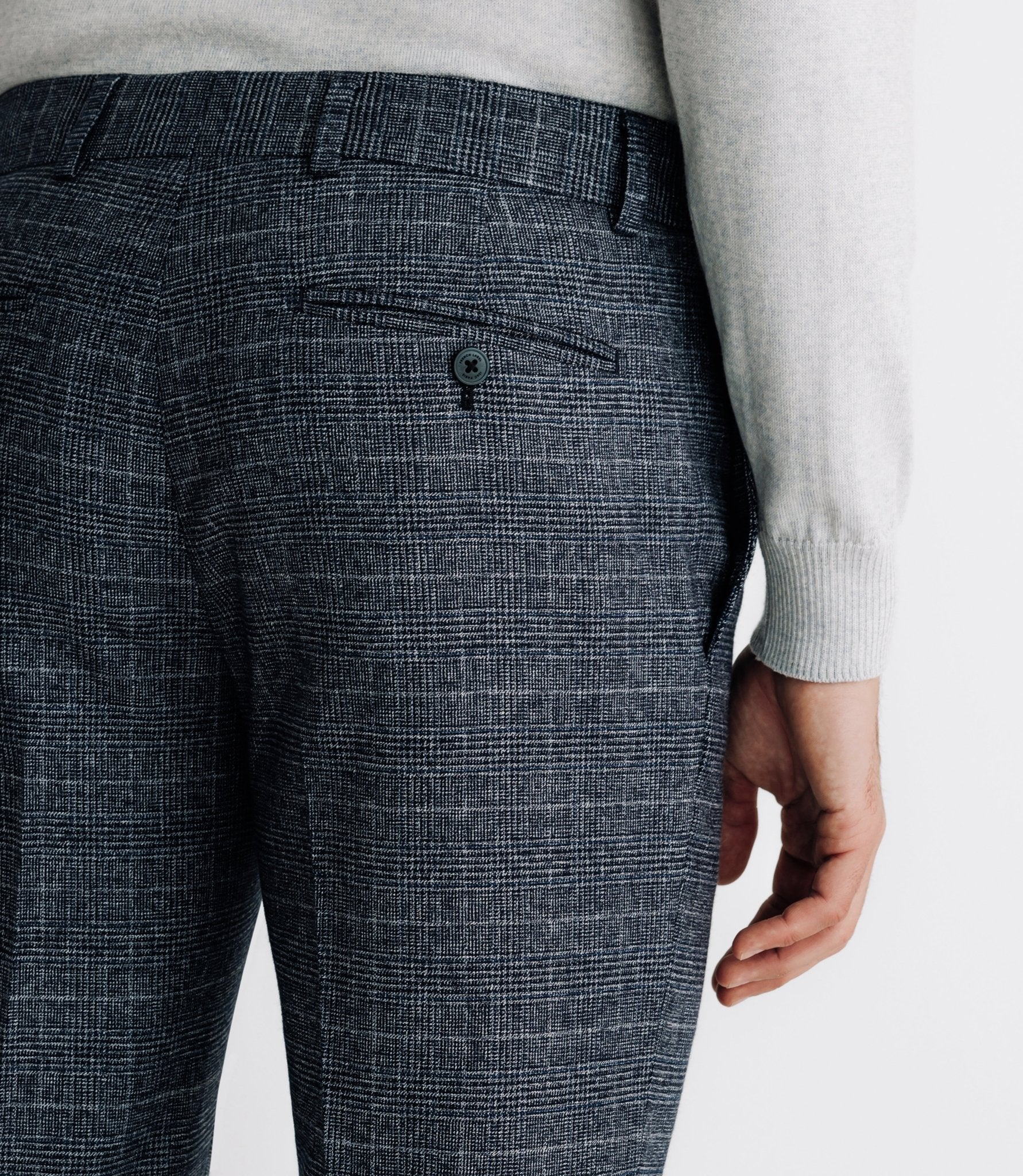 Pantalon à carreaux marine - Image 3