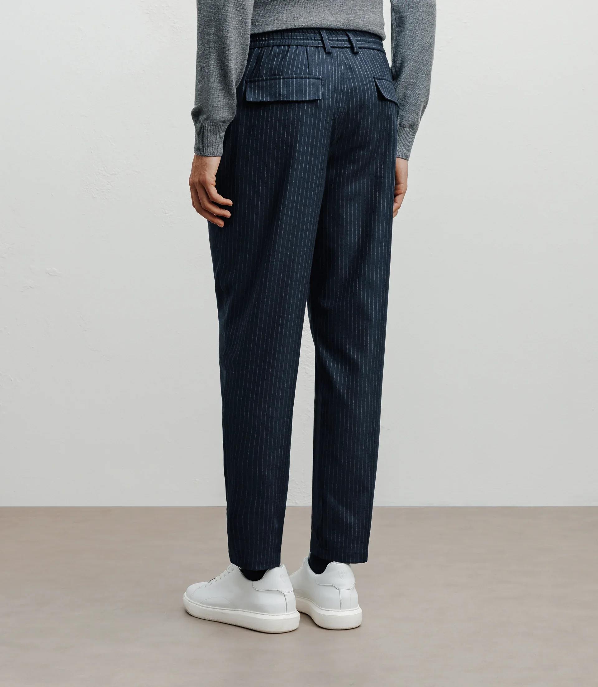 Pantalon rayé marine - Image 3