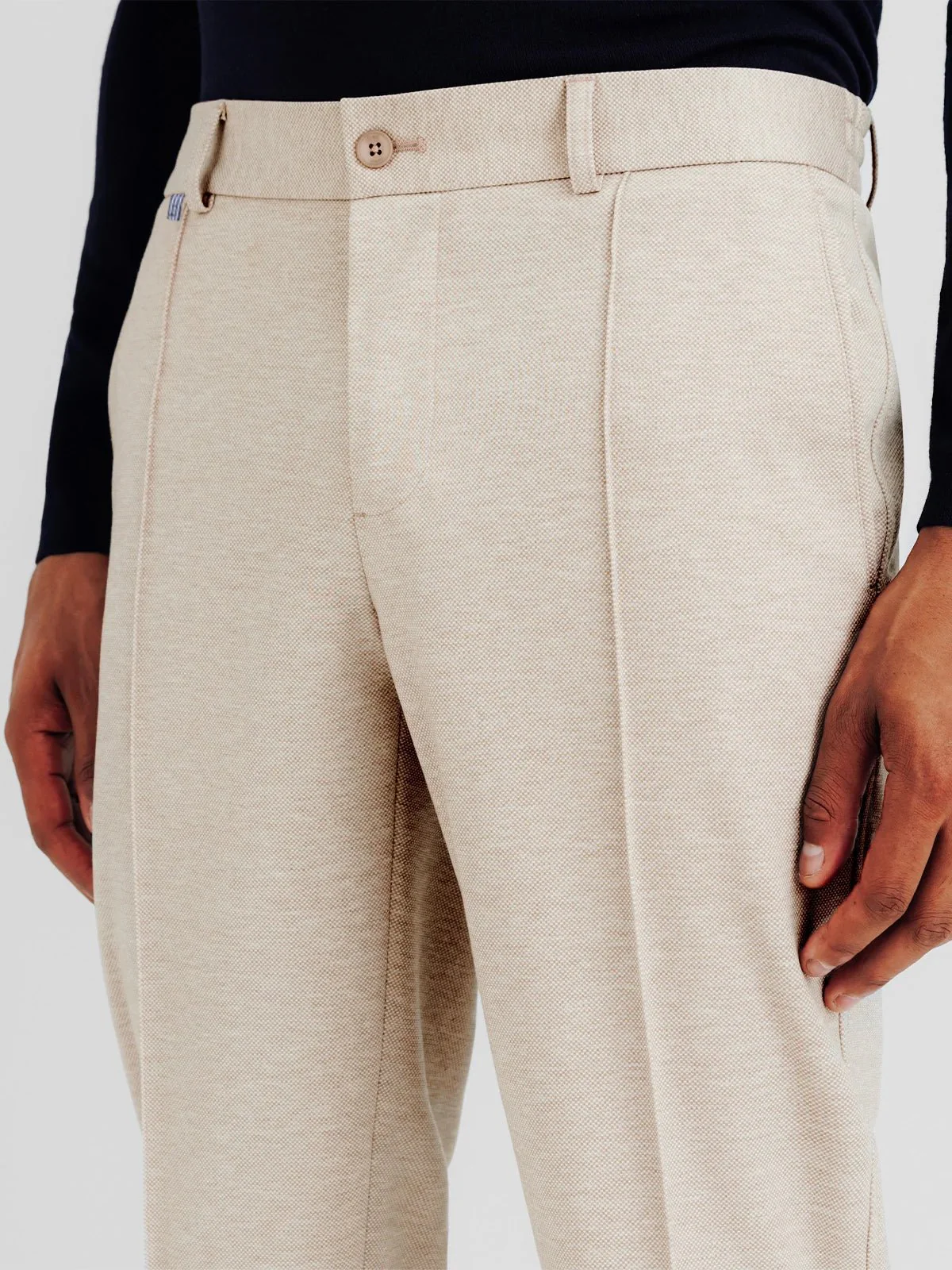 Pantalon ville en maille beige - Image 2