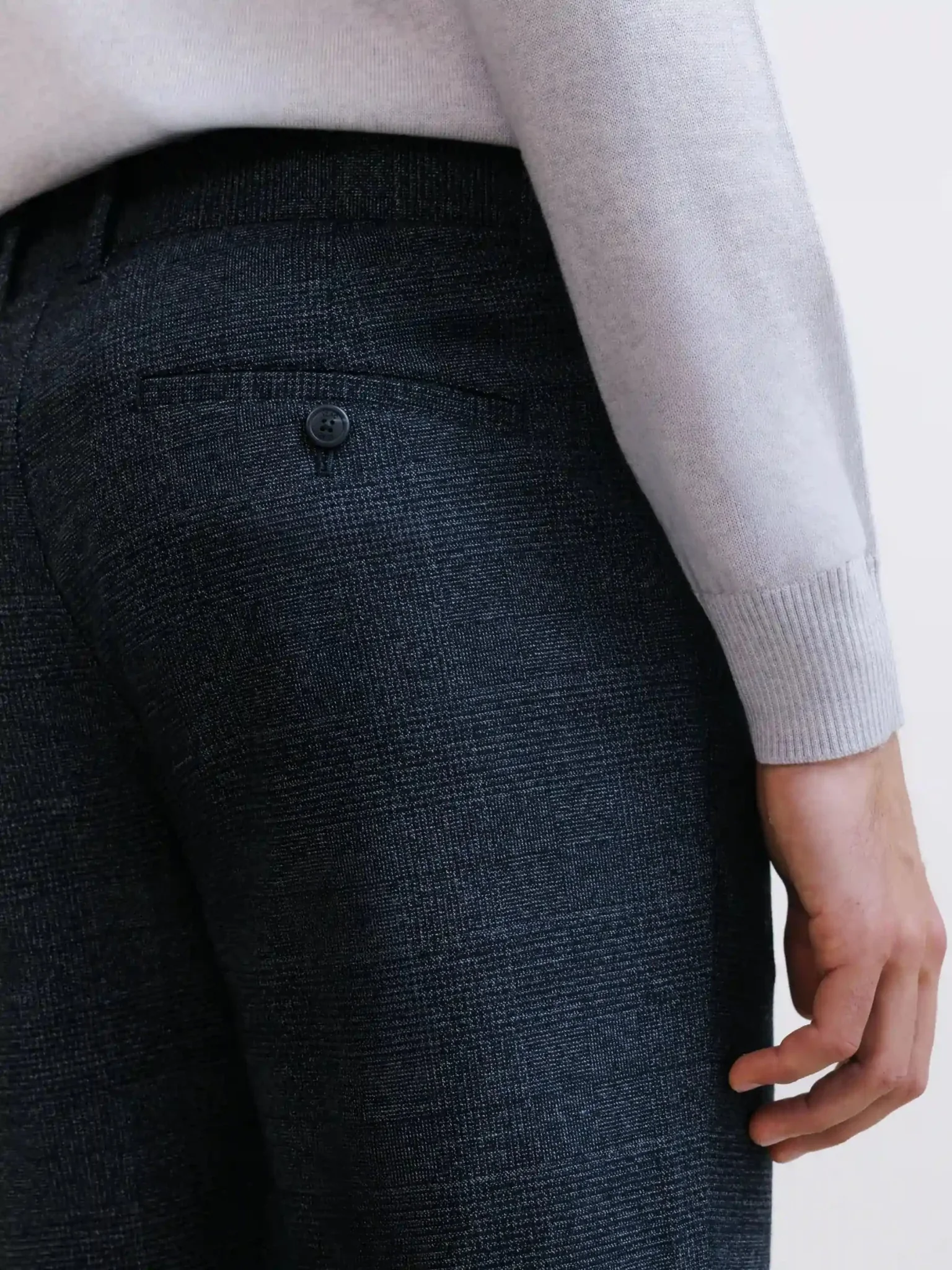 Pantalon carreaux marine - Image 3