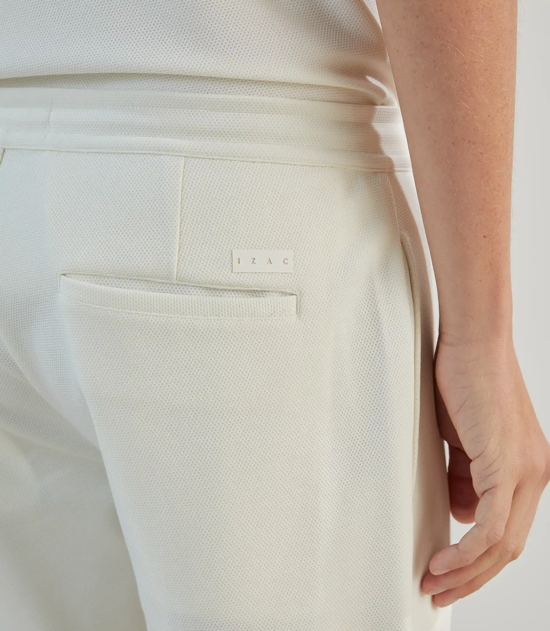 Pantalon casual en maille écru - Image 4