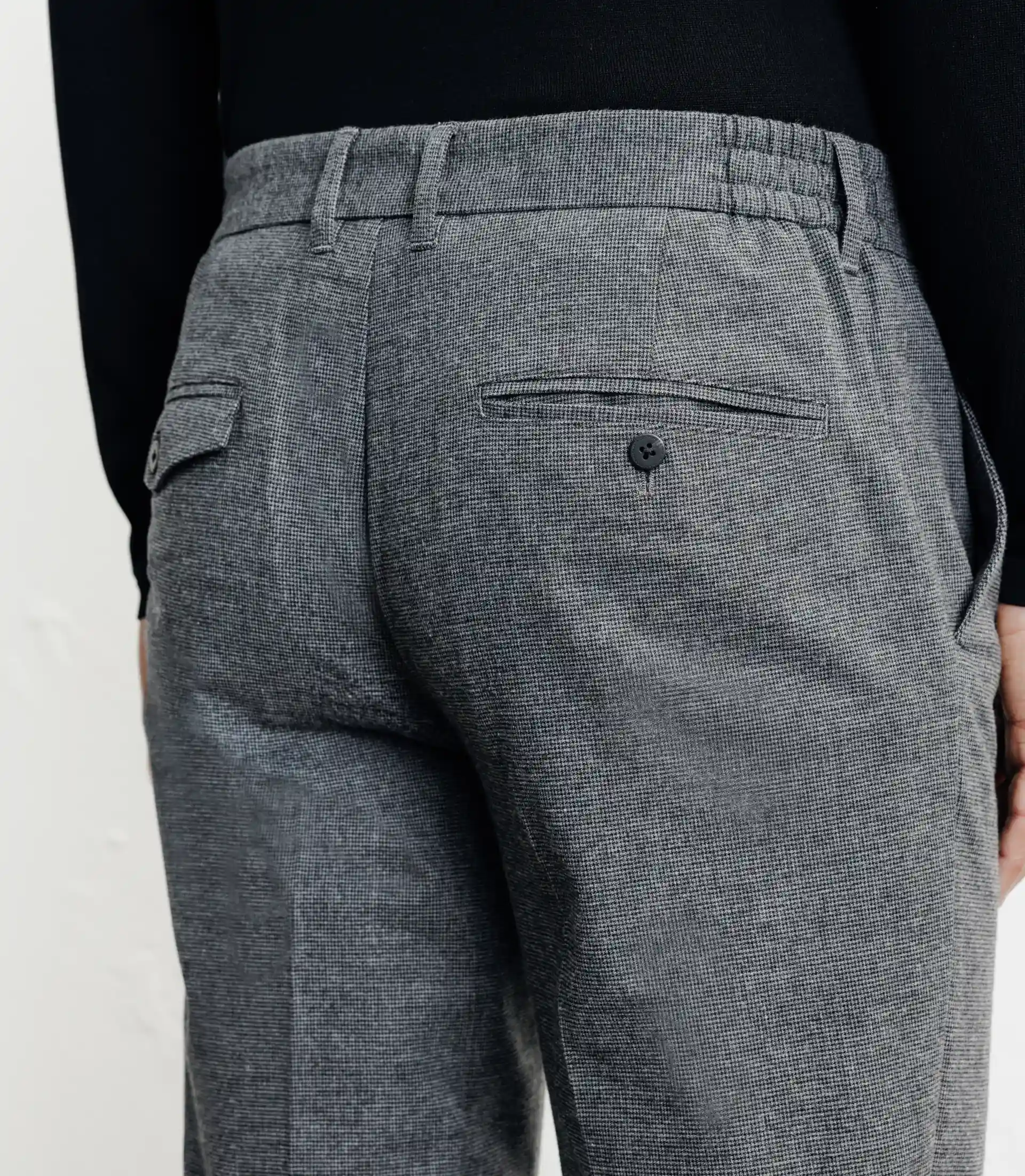 Pantalon chevron gris - Image 3