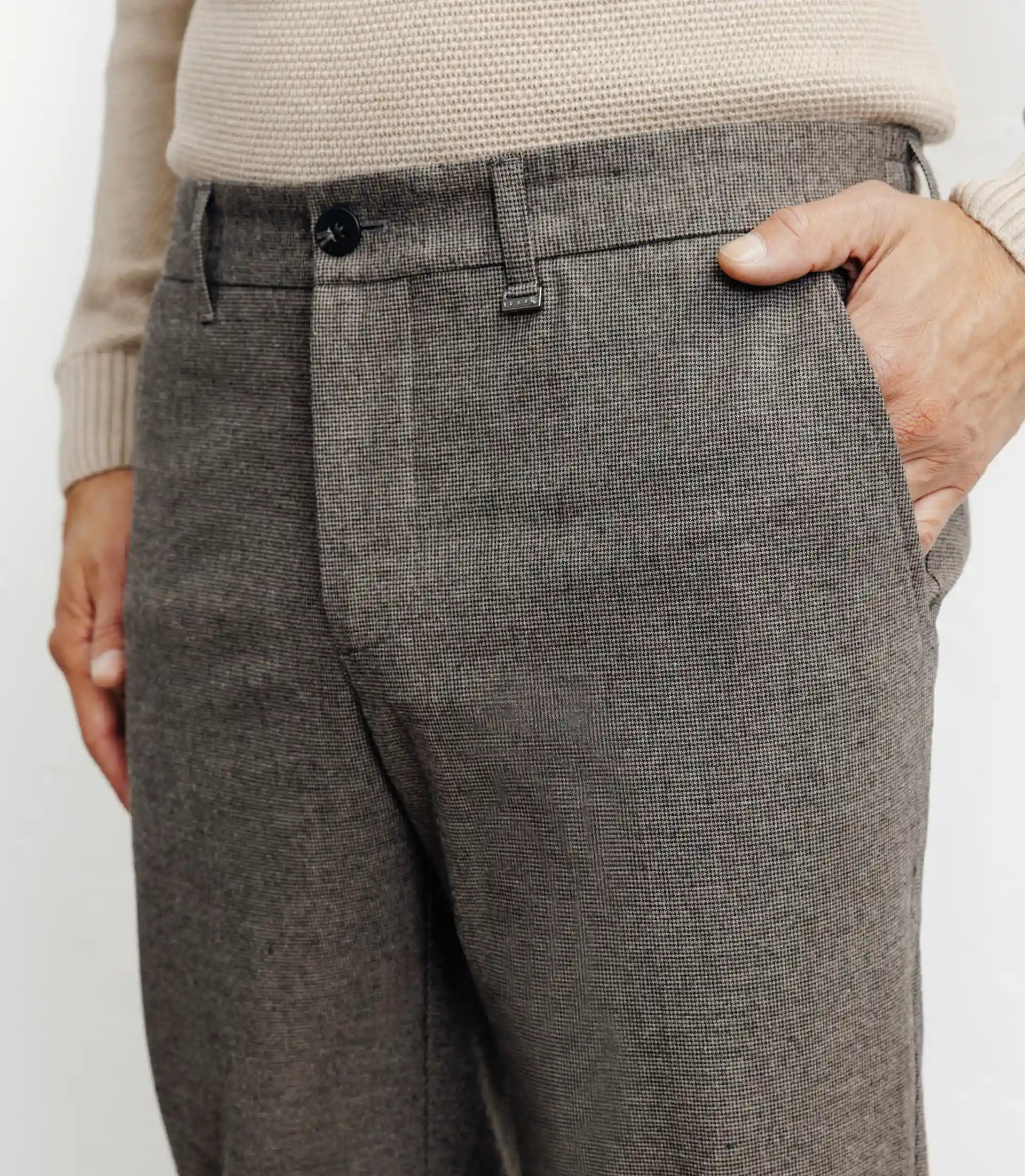Pantalon chevron marron - Image 2