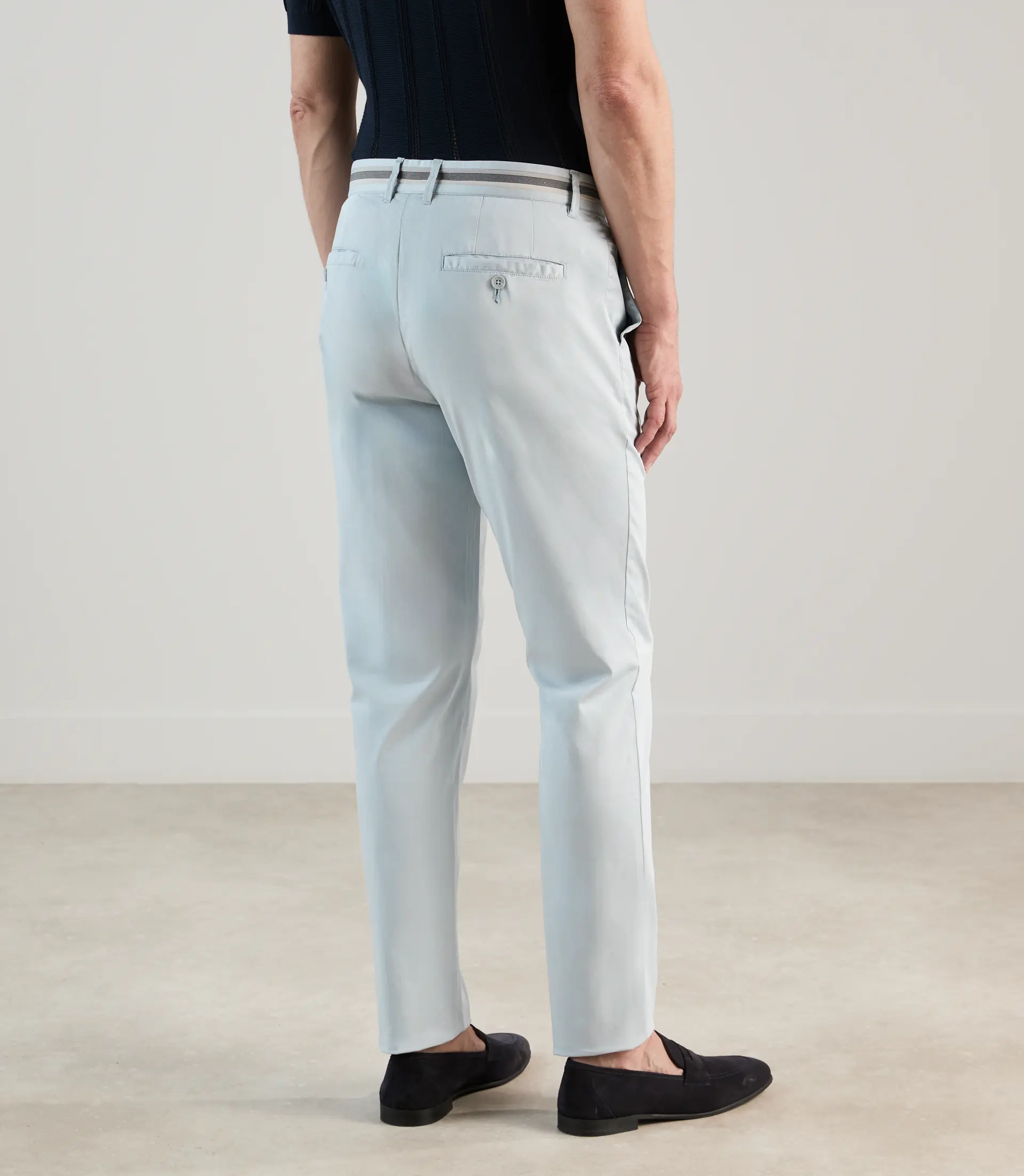 Pantalon chino bleu ciel - Image 4